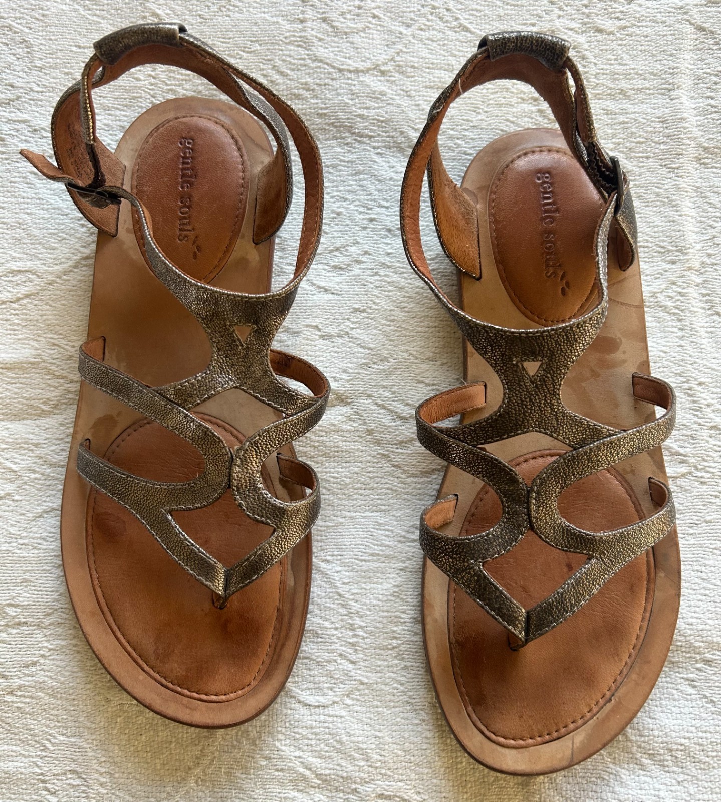 Women’s Gentle Souls Once Upon a Star Gladiator Sandals 8M Metallic Bronze