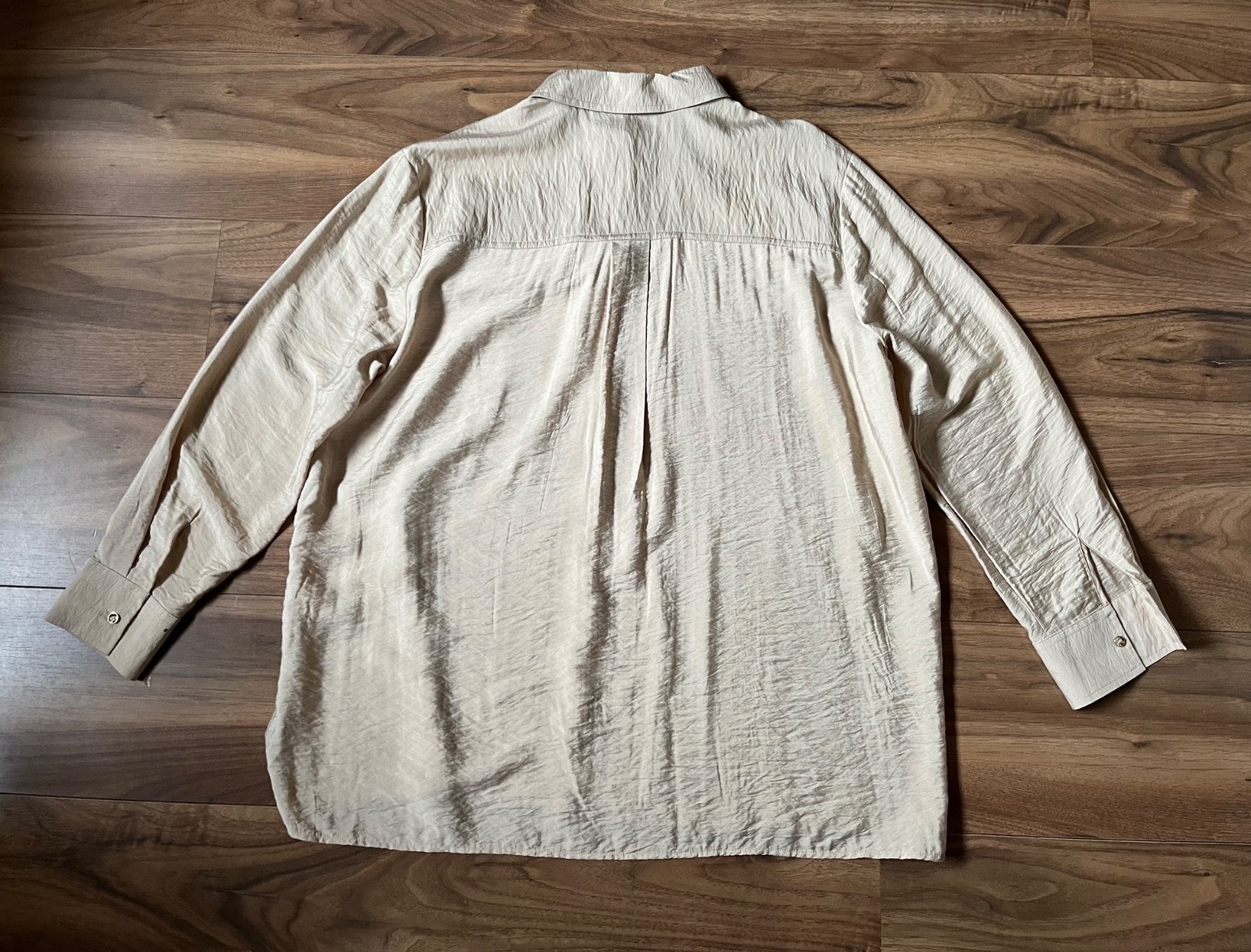 nice shirt blouse quirky lightweight fabric sheen champagne stone L 14 16 new