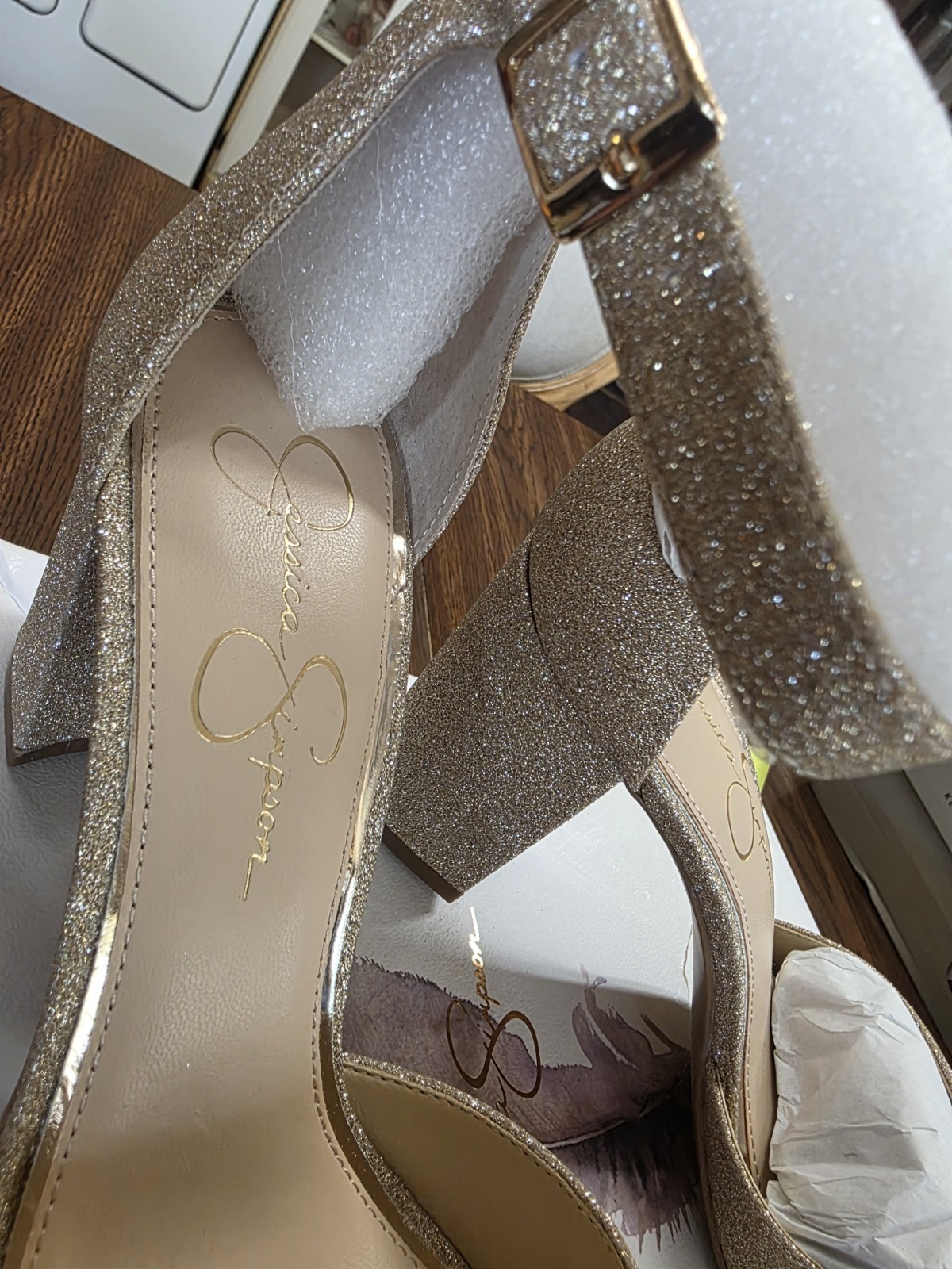 Jessica Simpson Sherron Champagne Glitter Block Heel Sandals Women’s 9M NIB
