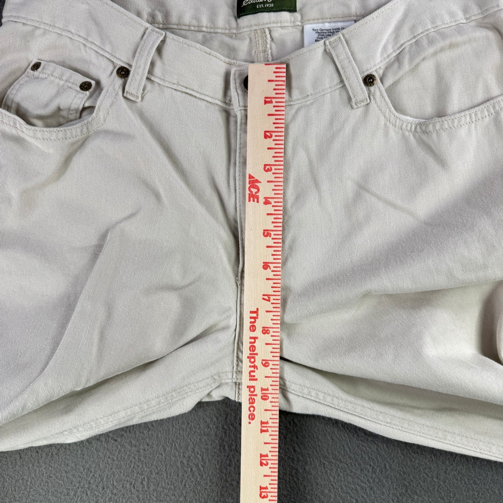 Eddie Bauer Pants Men/Women 32×24 Beige Chino Style Cotton Casual Travel Lounge
