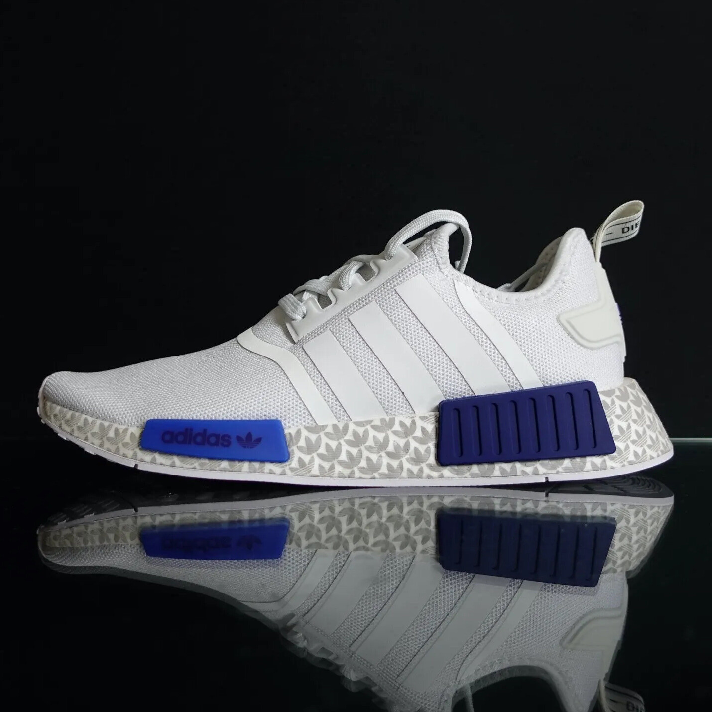 Adidas Originals NMD R1 Men’s Sneaker Running Shoe White Trainers Basket #368