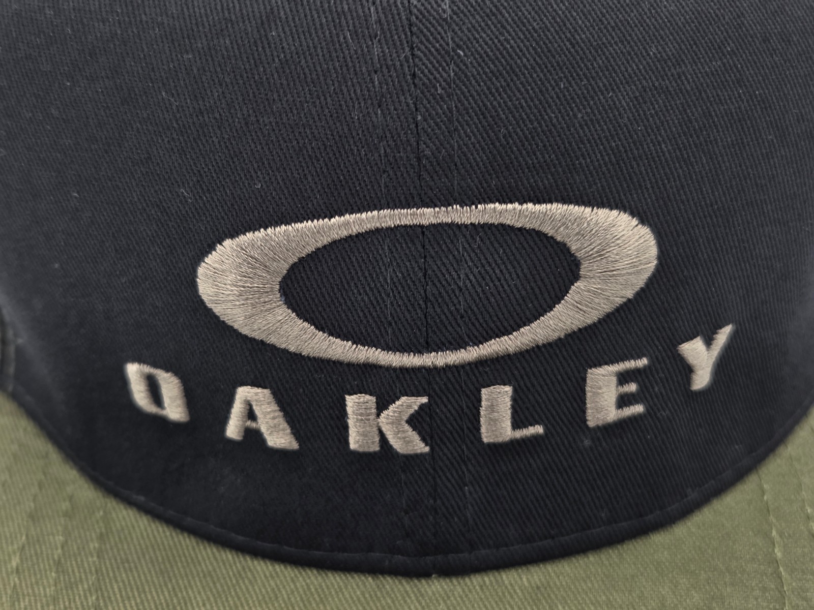 Oakley Two-Tone Army Green and Black Embroidered Logo Snapback Adjustable Hat