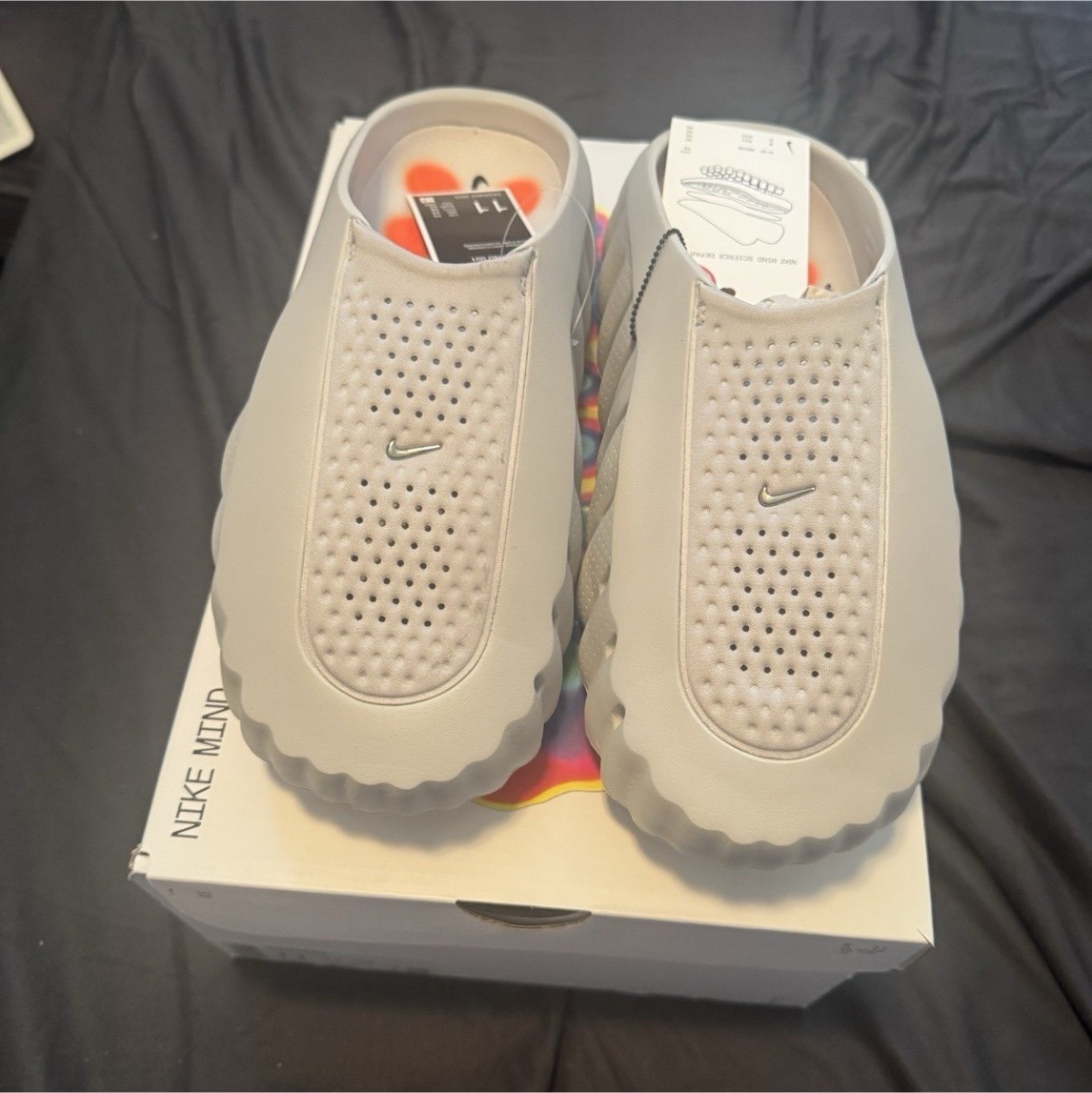 Nike Mind 001 Men’s Slip-On light smoke slides