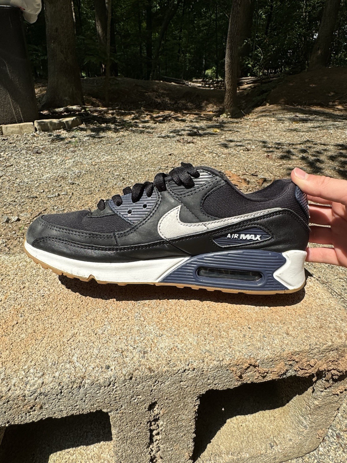 Nike Air Max 90 – Men’s Size 9.5 With navy/black Color. Tons Of Tread Left!
