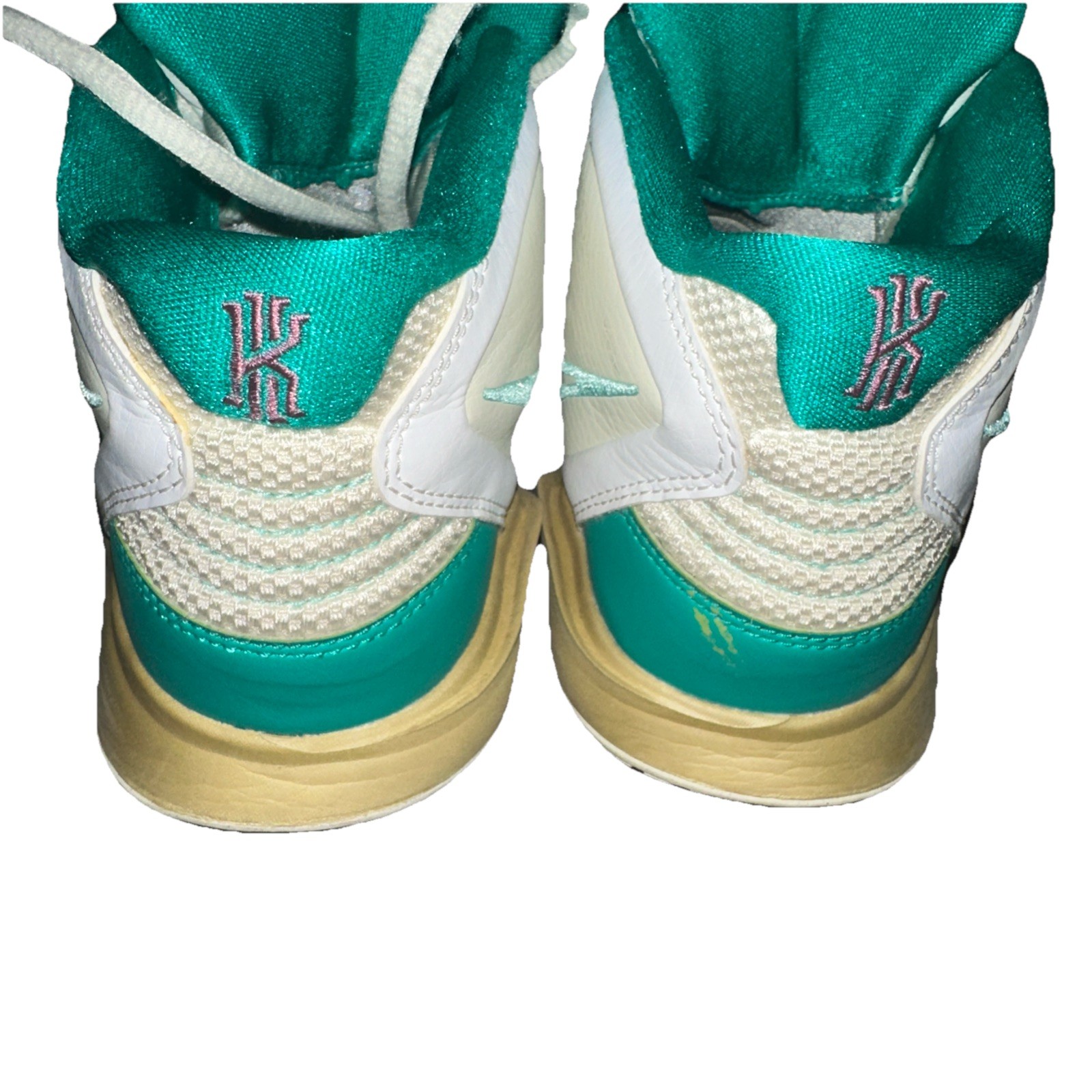 Nike Sue Bird x Kyrie Infinity Keep Sue Fresh ‘golden Tribute’ 6.5Y