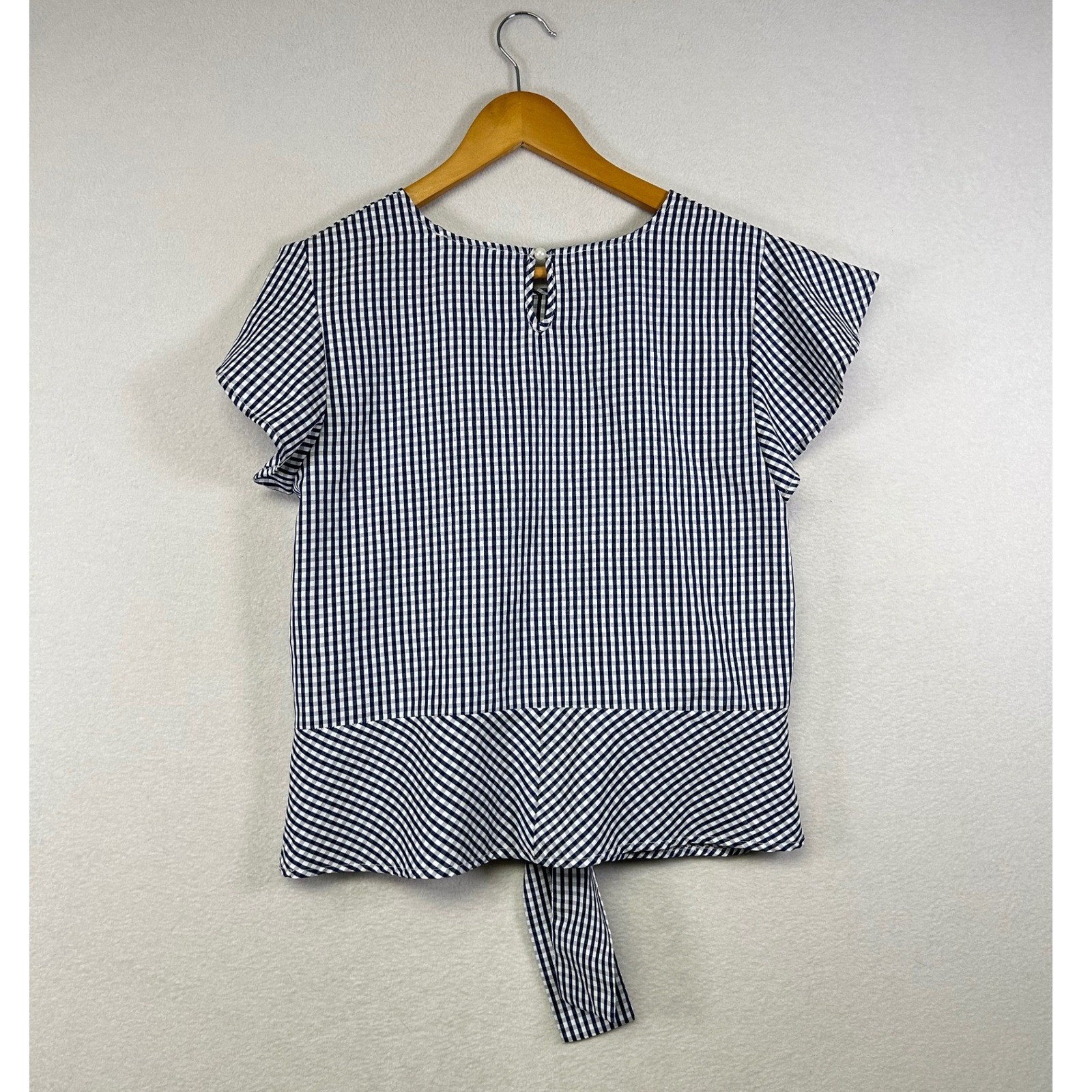 Roommates Navy White Gingham Tie Front Flutter Sleeve Top Women’s Medium