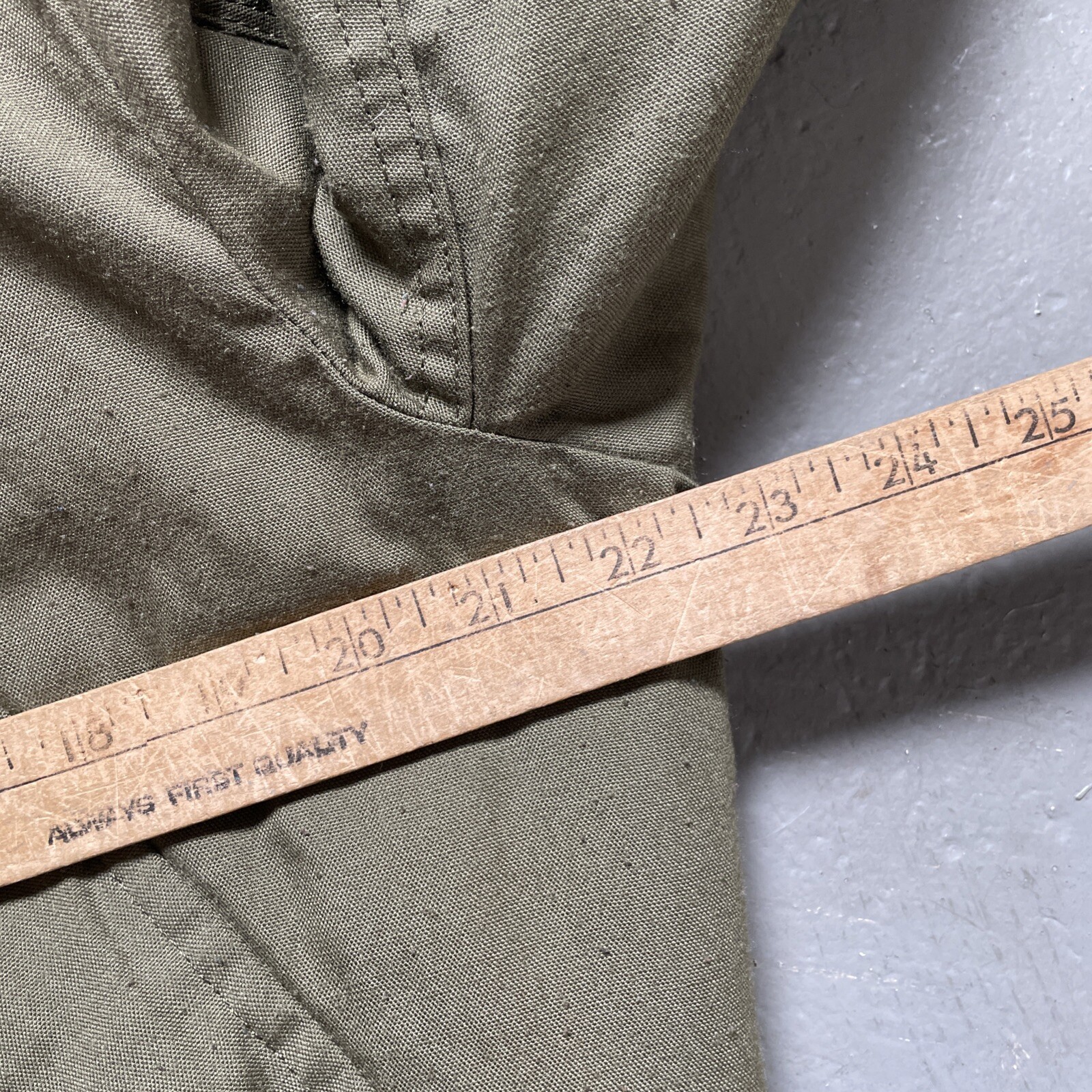 Vintage 1980s Avirex Aramid Cold Weather High Temperature Military Jacket M