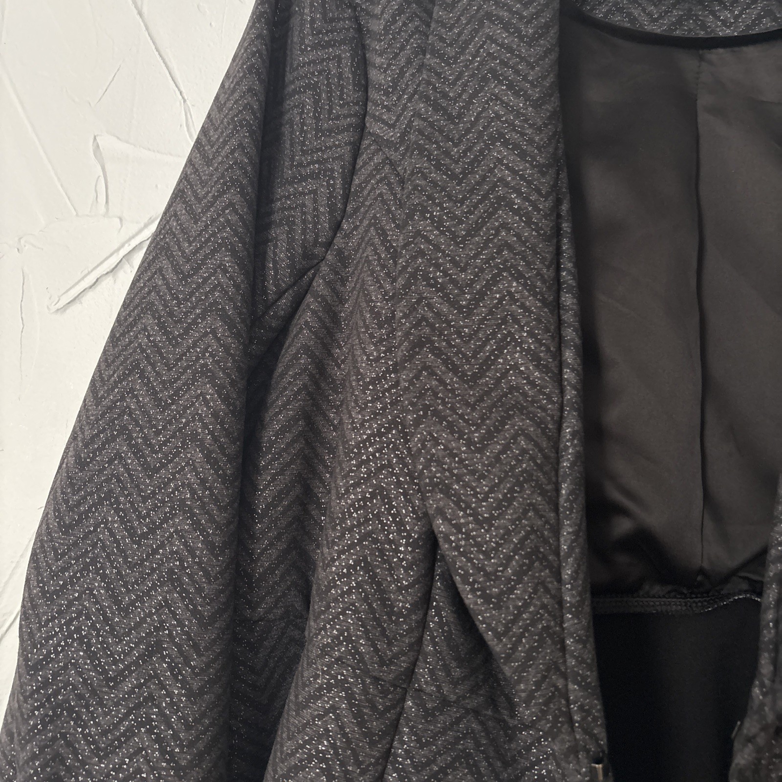 Torrid Studio Uptown Premium Ponte Black Chevron Stretch Peplum Blazer sz 2X 18/