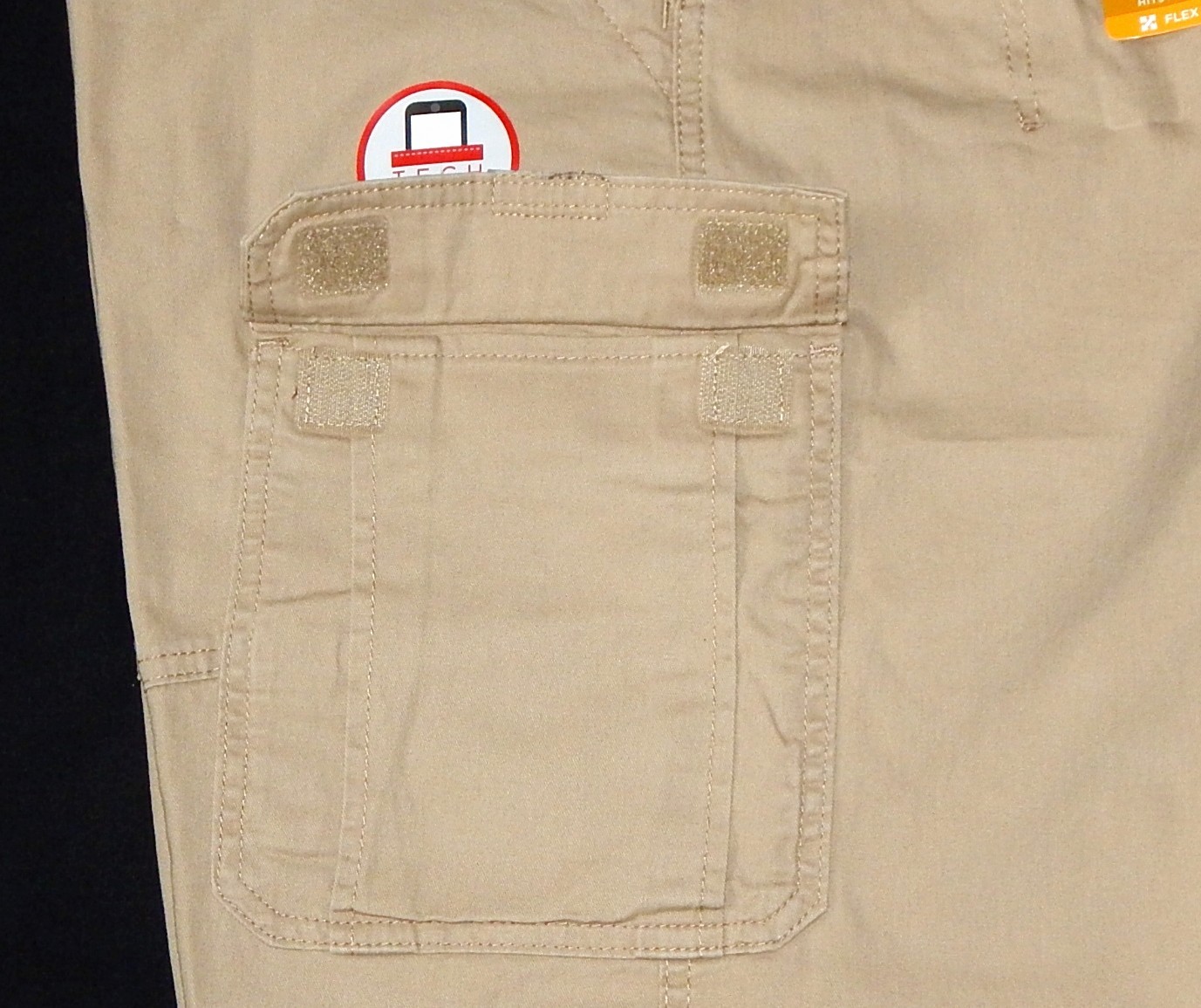 Men’s Wrangler Flex Cargo Pants Relaxed Fit Tech Pocket Elmwood Khaki ALL SIZES