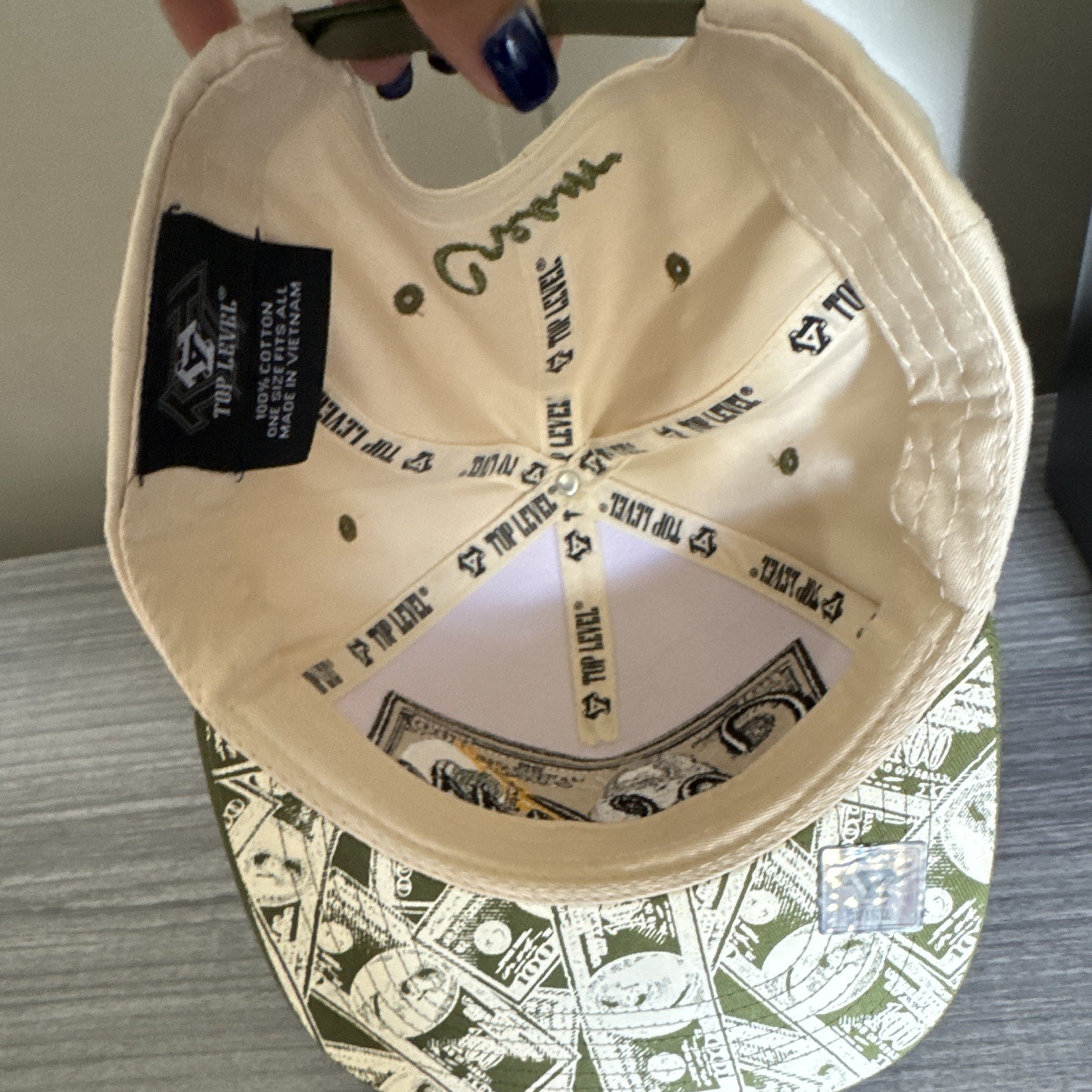 Men’s Adjustable Strapback Cap Hat Flat Bill One Size Brand New With Tags
