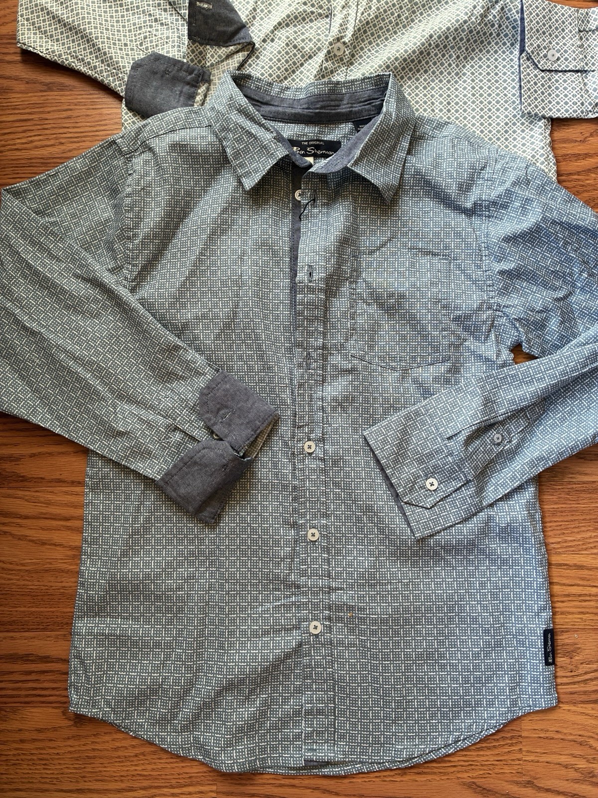 Boys Ben Sherman 10/12 Long Sleeved Button Up Dress Shirt Blue Geometric Collar