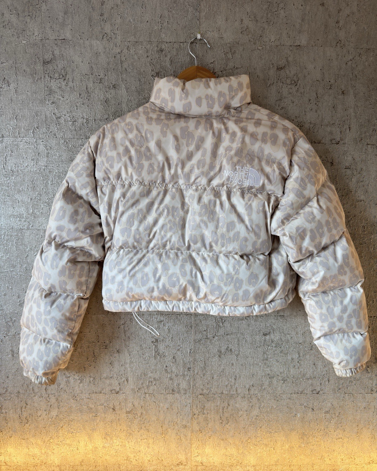 The North Face Nuptse Cropped Leopard Print Puffer Jacket – Women’s Small 700