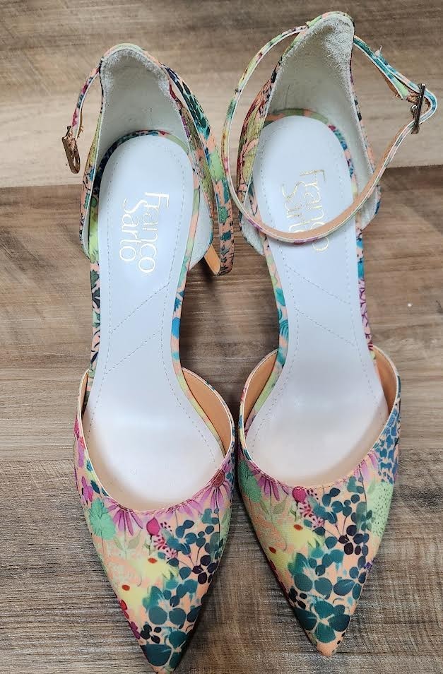 Franco Sarto Womens Shoes Floral Pattern Size 9.5