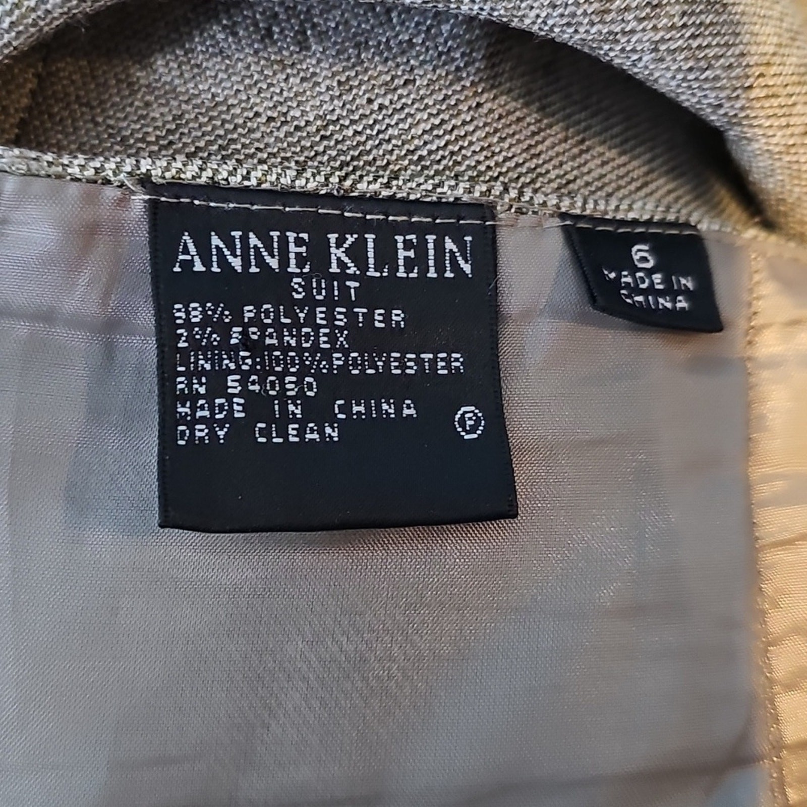 Anne Klein Size 6 Taupe Skirt Blazer Suit 2 Piece Lined Careee Professional