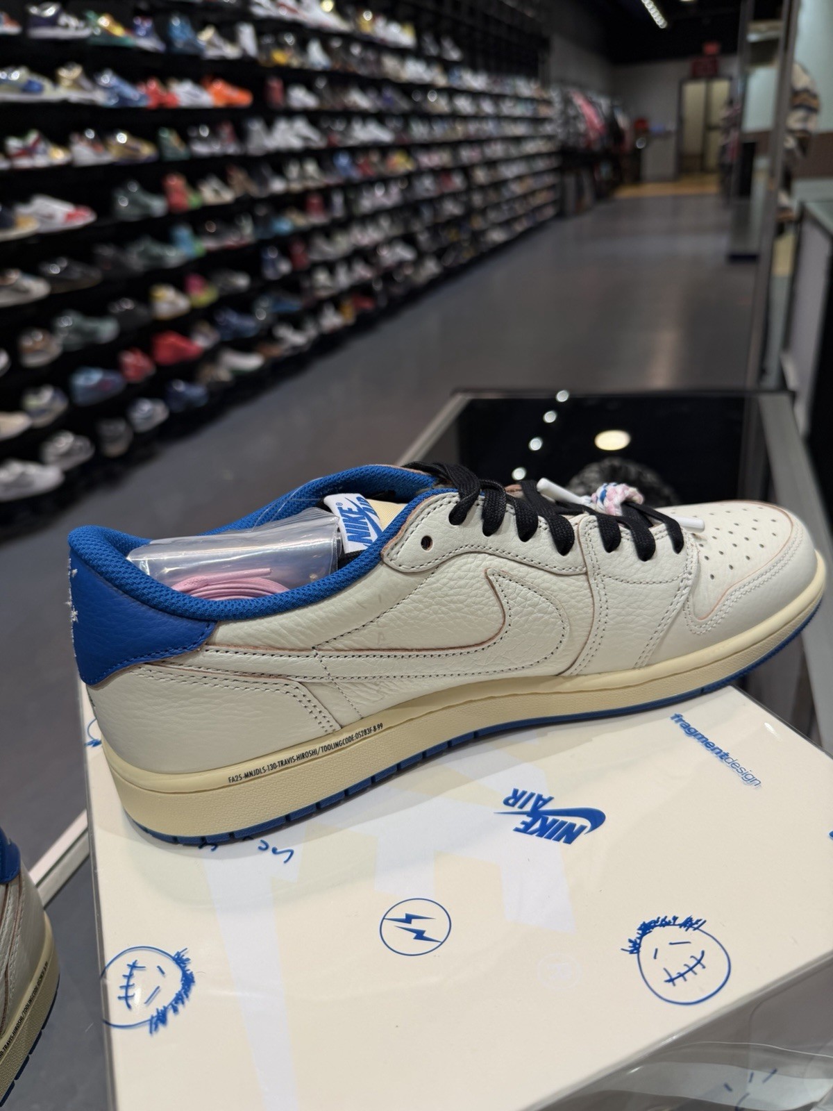 Size 11 – Fragment Design x Travis Scott x Air Jordan 1 Retro (DM7866 104)
