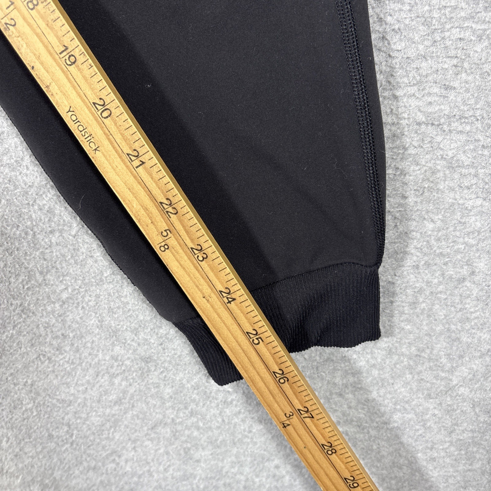 Vuori Womens Daily Joggers Pants Pull On Cropped Yoga Travel VW418 Black M
