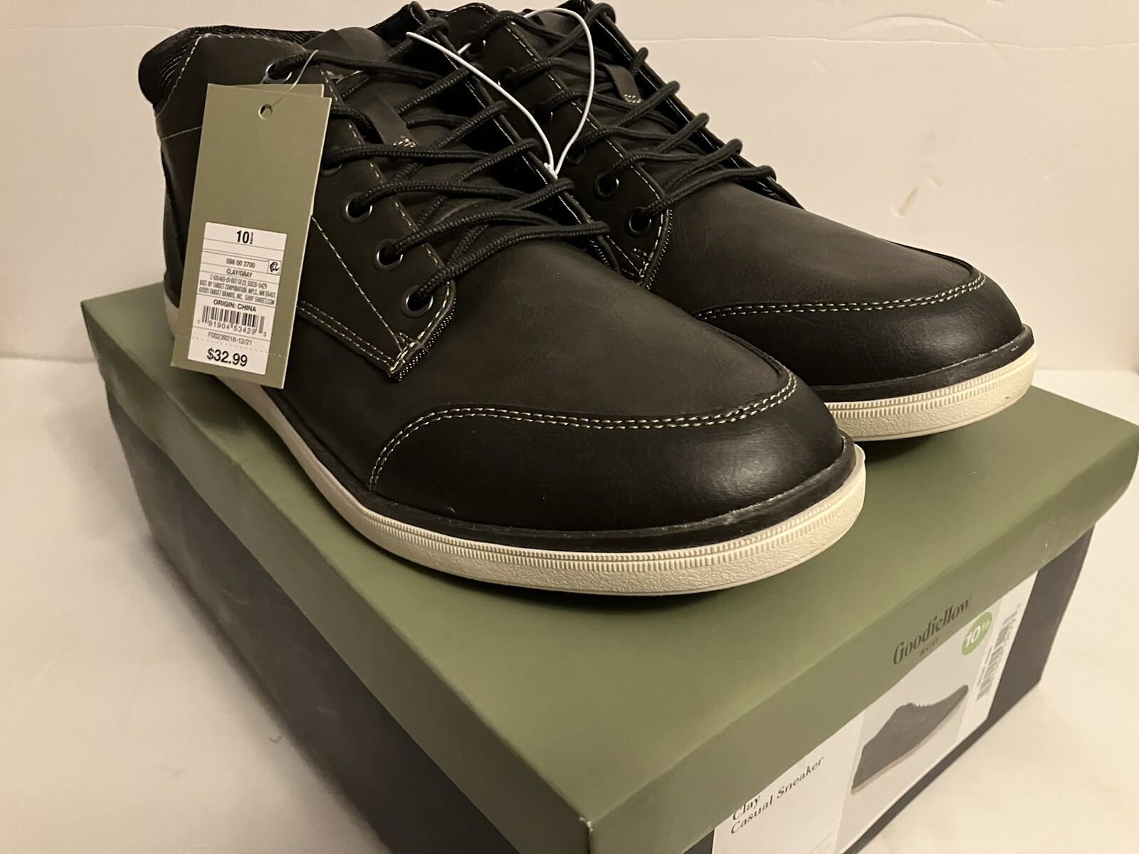 GOODFELLOW & CO SNEAKERS Mens Clay Mid-Top Casual Memory Foam (GRAY) Size 10 1/2