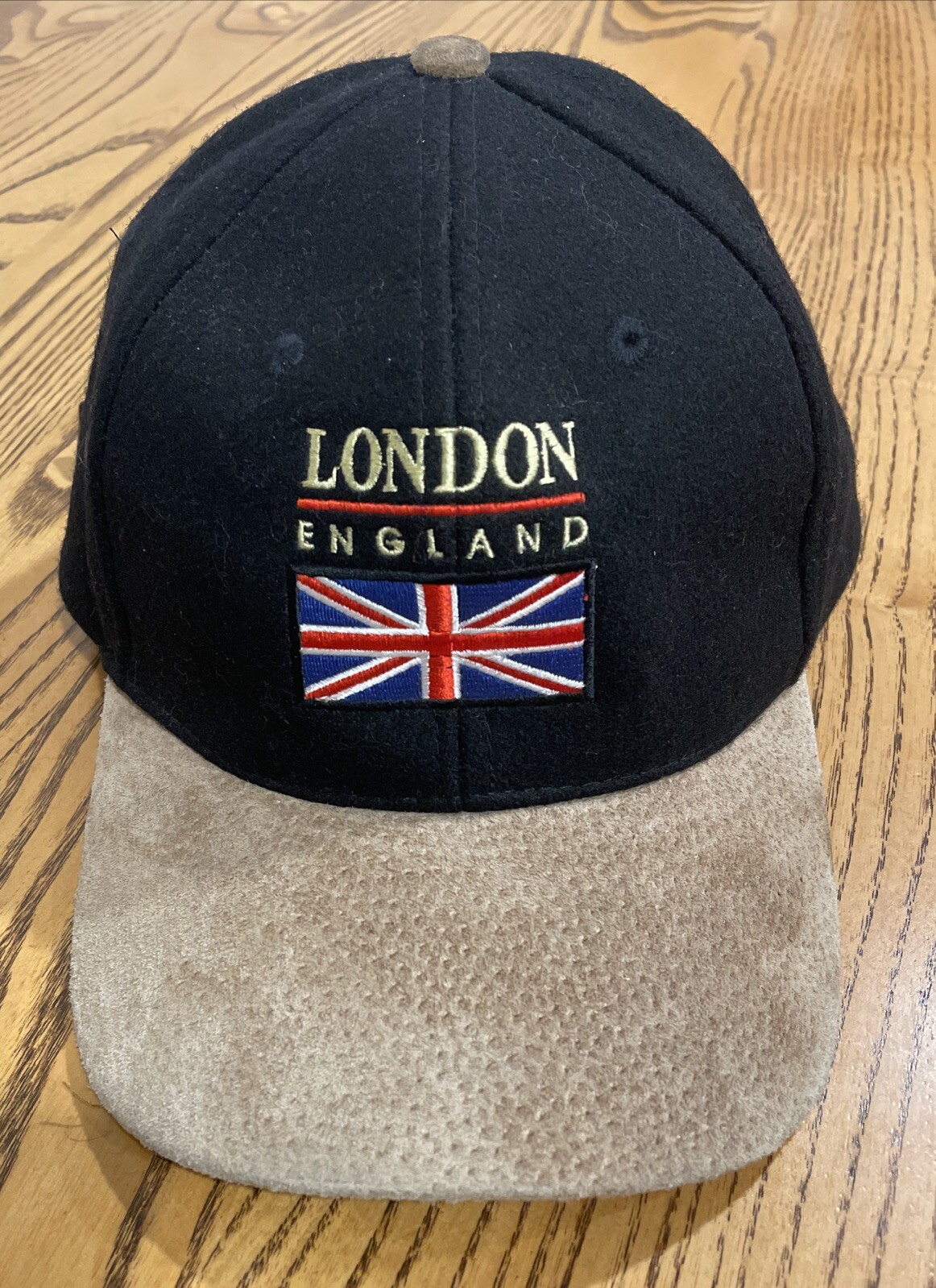 LONDON ENGLAND FLAG HAT