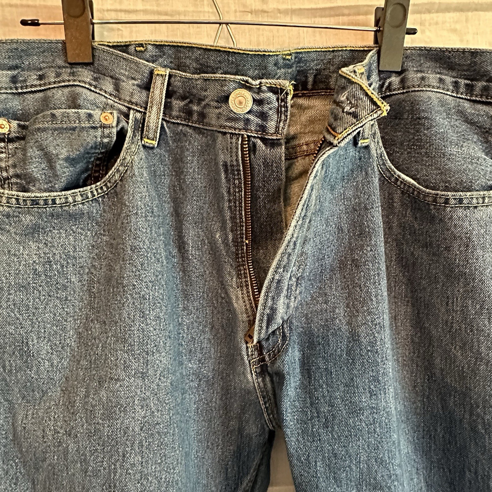 Levi’s 505 Regular Fit Jeans Men’s 38×30 Blue Straight Leg Denim Classic