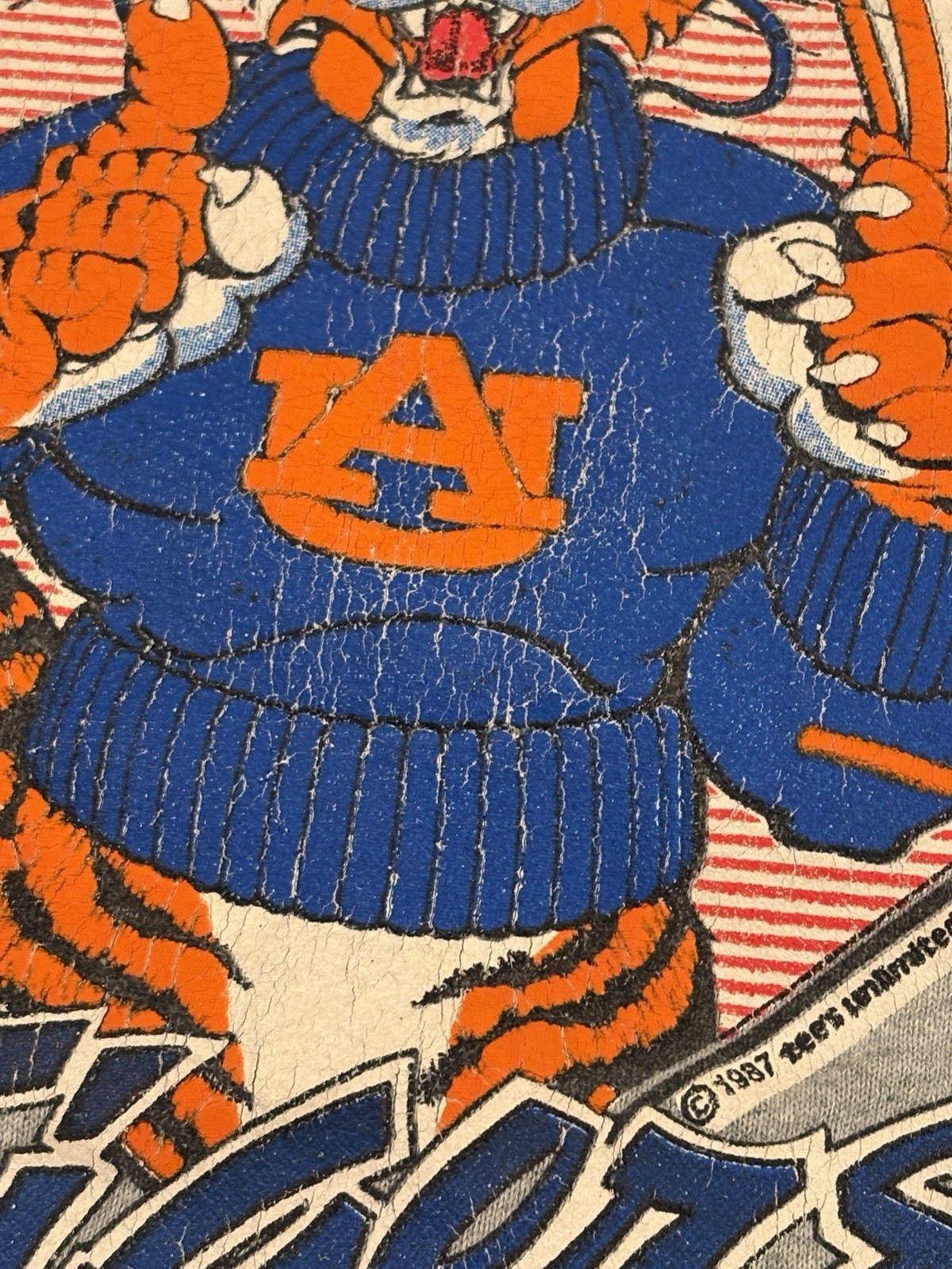 Vintage Auburn University Sweatshirt 1987 Large Gray FOTL 50/50 Blend War Eagle