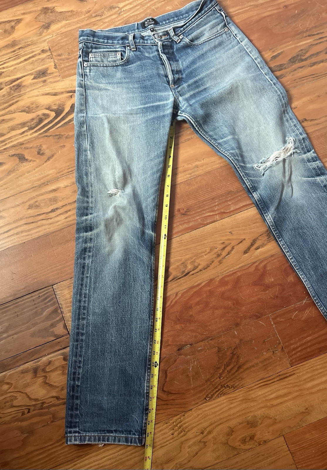 A.P.C. Men’s Straight Fit Medium Wash Blue Denim Jeans Distressed Size 30