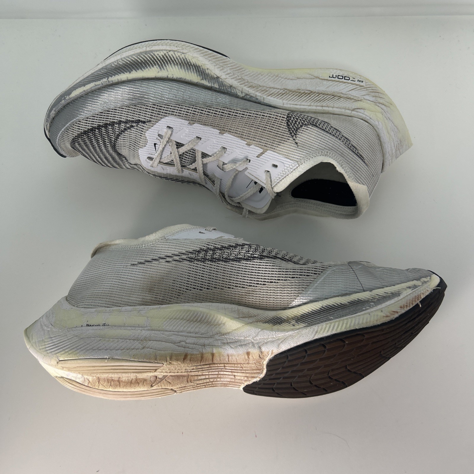 Nike ZoomX Vaporfly NEXT% Running Shoes Mens Size 11 White Racing CU4111-100