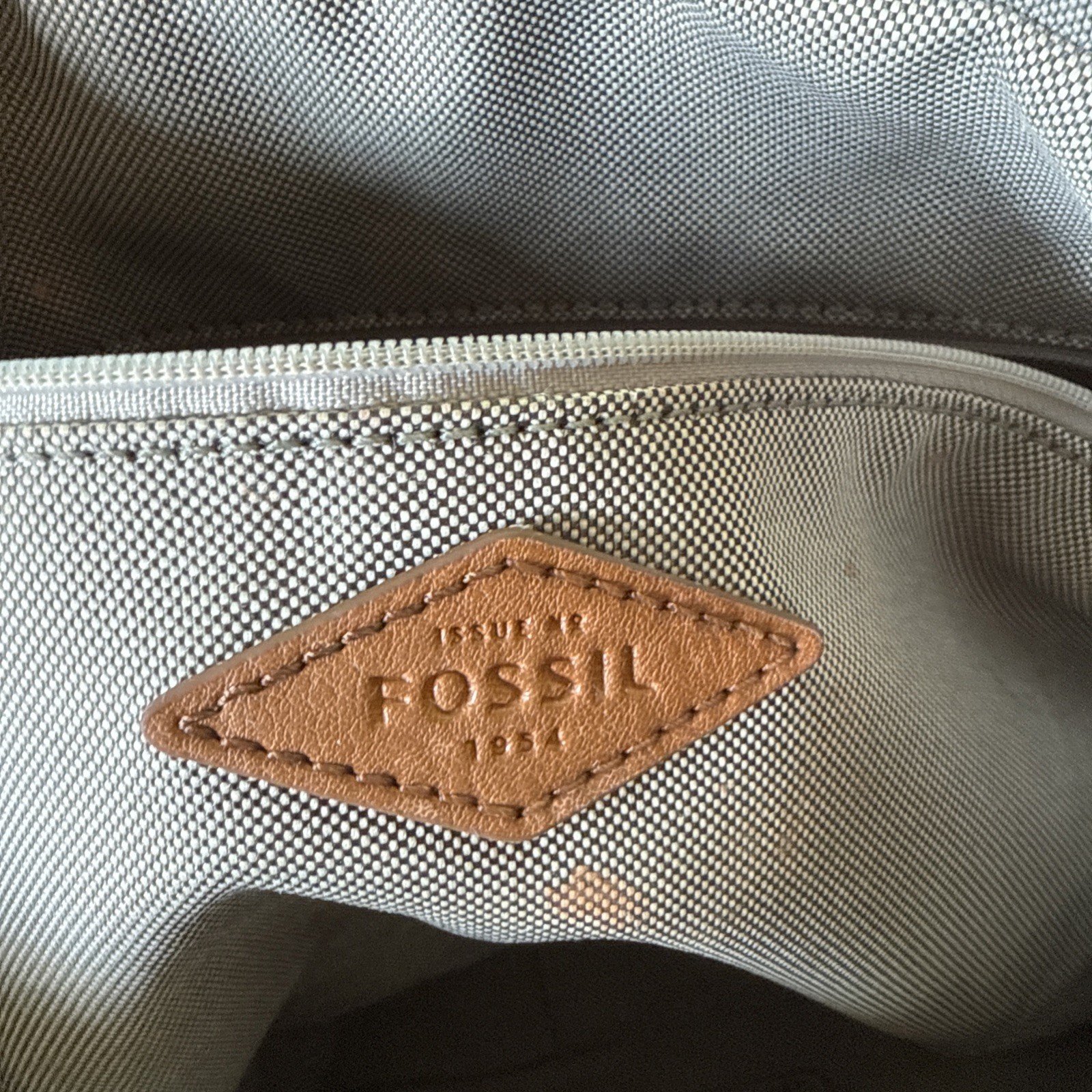 Fossil Hannah Signature Hobo Shoulder Bag Camel Tan Embossed Leather Brass
