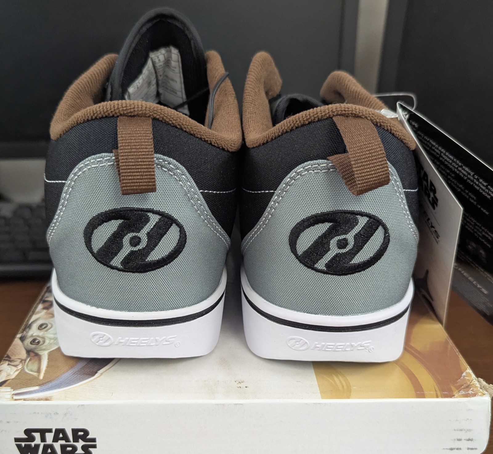 HEELYS PRO 20 PRINTS STAR WARS THE MANDALORIAN MENS SNEAKERS *SEE VARIATION* NIB