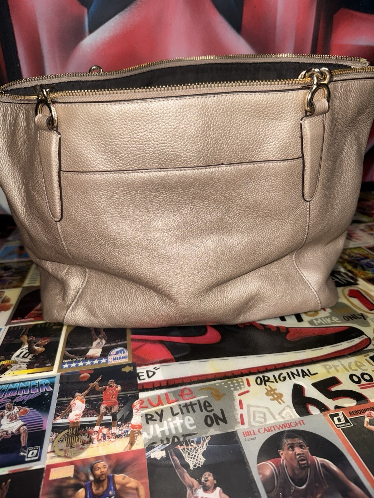 Coach ~Ava ~Platinum ~ Pebbled Leather Chain ~ Large Tote ~ Pre-owned