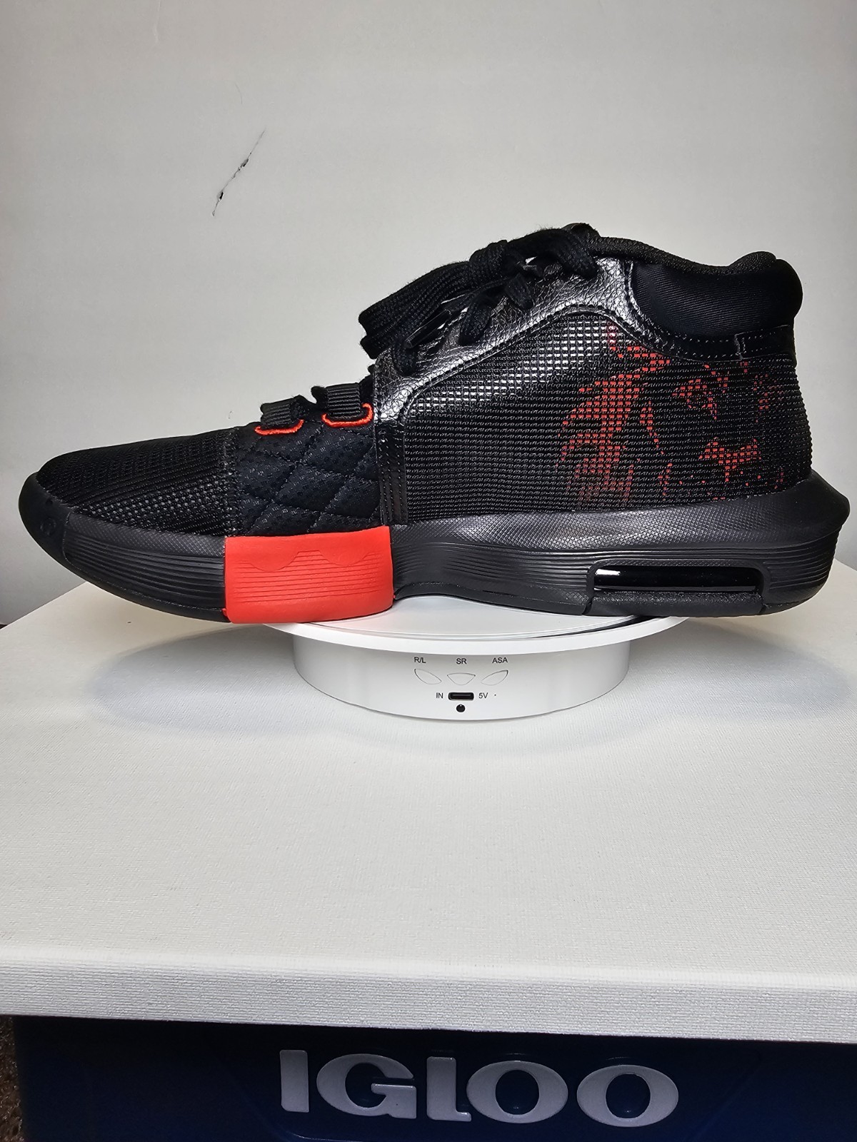 Nike LeBron Witness VIII Basketball Shoes FB2239-005 Black Red Men’s 9
