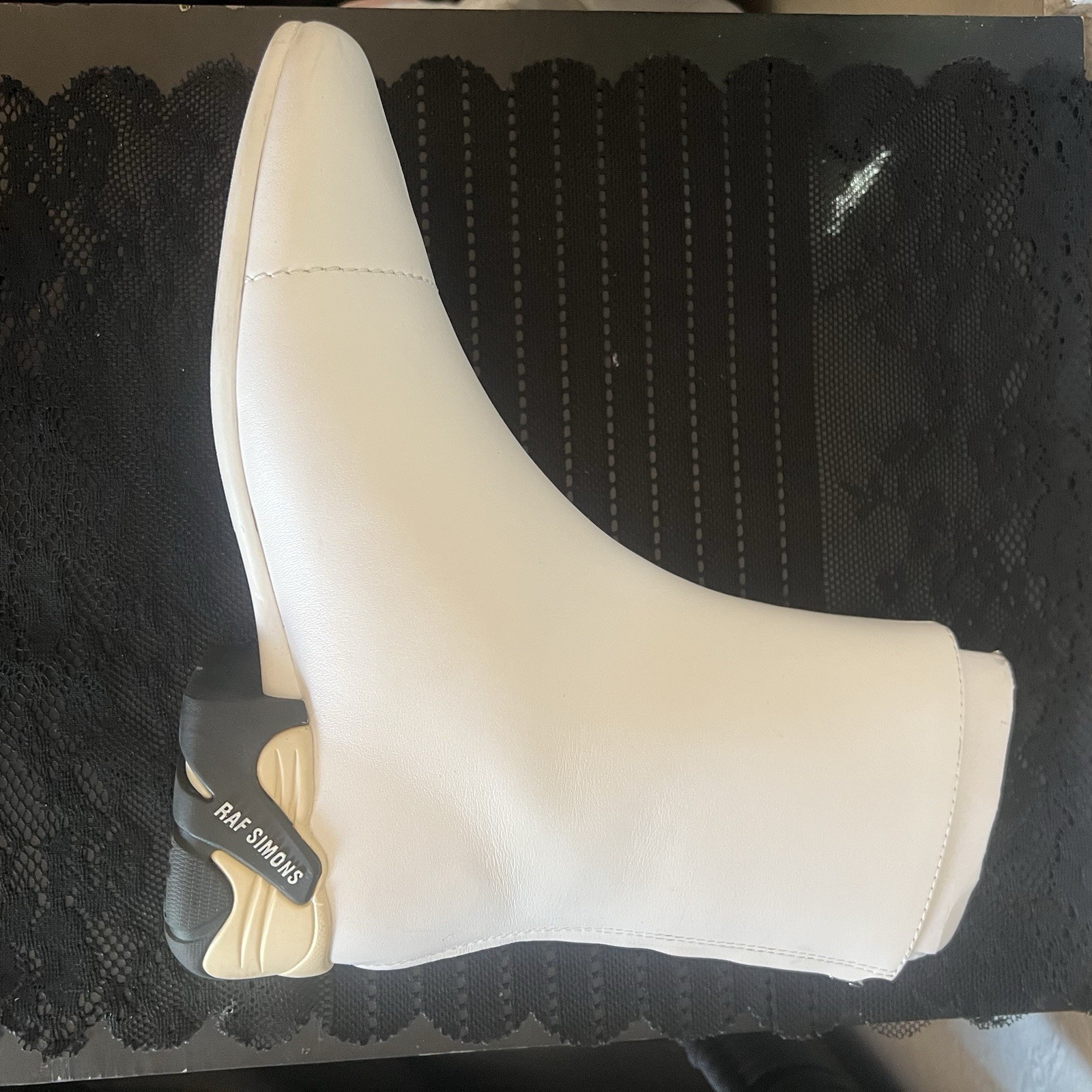Raf Simons solaris White Zip Ankle Bootie EU 38 woman’s size 8 sp2022
