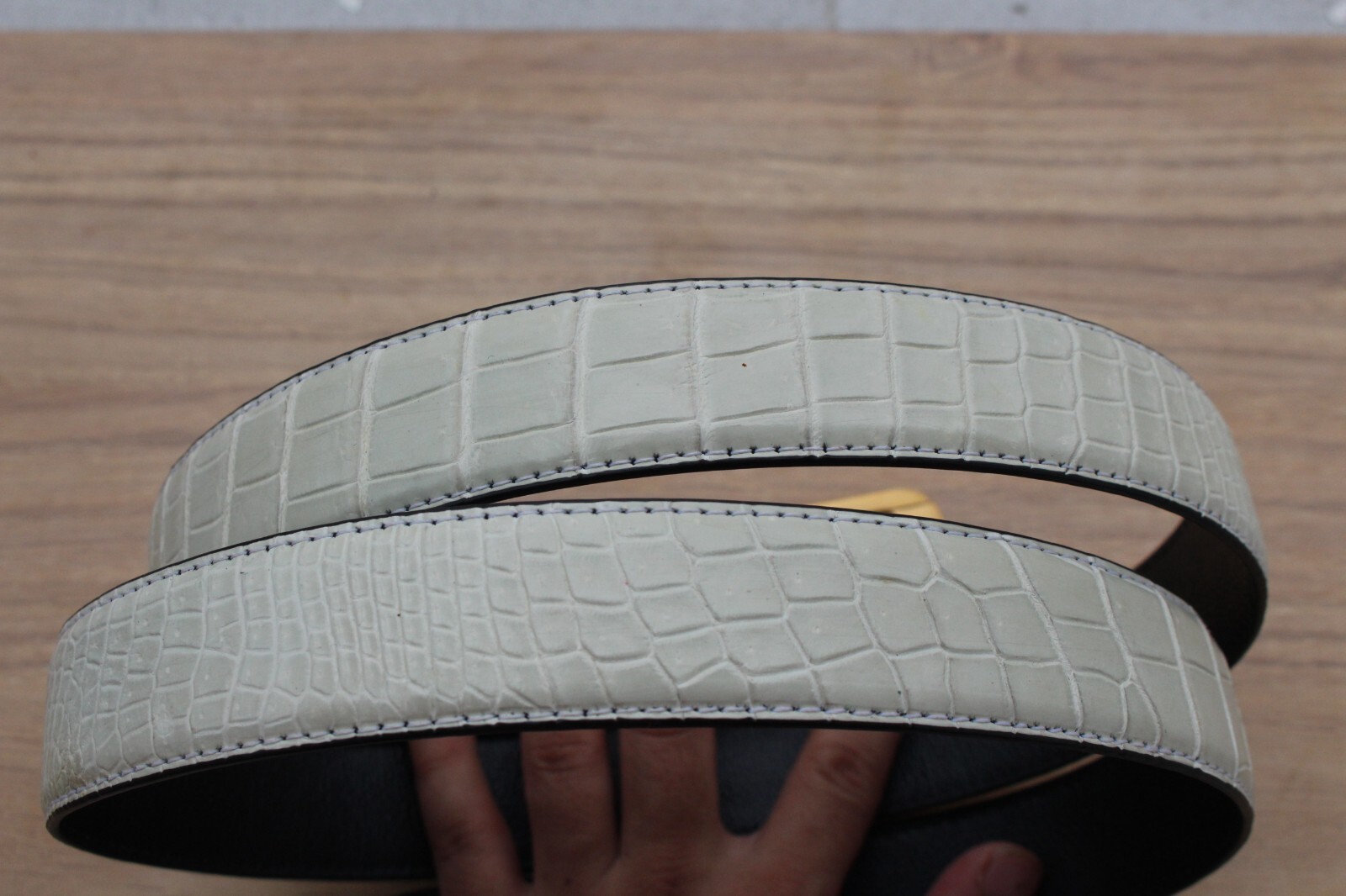 W 1.3 inch – Off White Genuine CROC LEATHER Men’s Belt