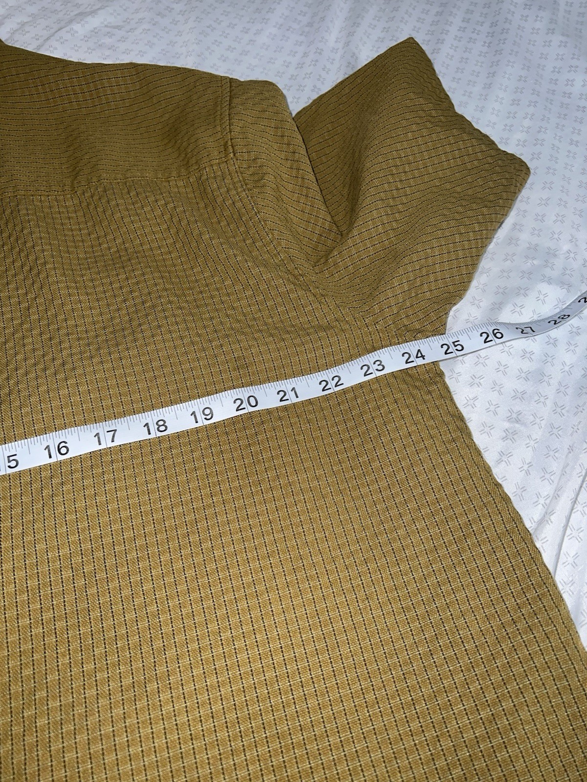 Woolrich Mens Camp Shirt L Mustard Olive Textured Short Sleeve Button Up Modal