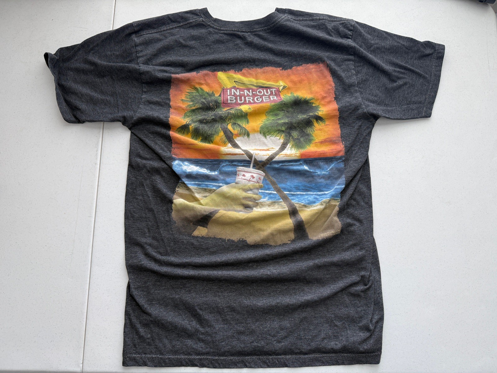 In-N-Out Burger Texas Gray Short Sleeve T-shirt – Men’s Size M