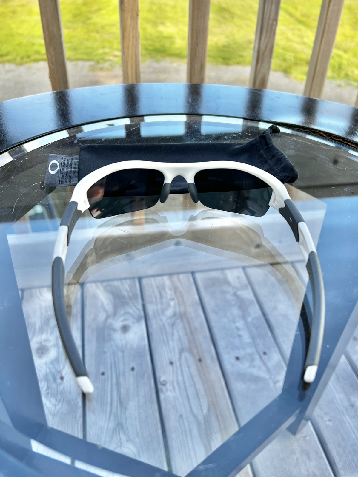 OAKLEY FLAK JACKET POLISHED WHITE POLARIZED SUNGLASSES 03-882