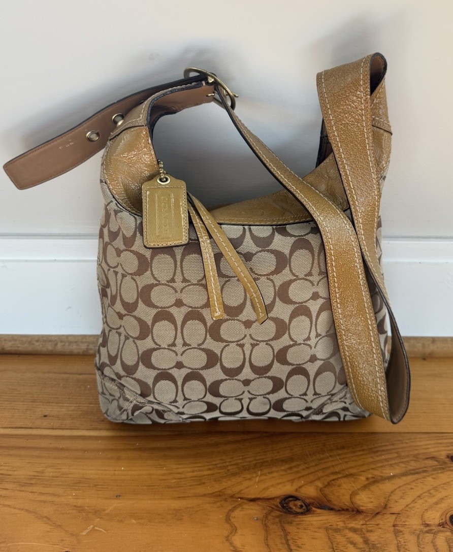 Y2K Coach 12568 Signature Jacquard Crossbody Swingpack Mustard Gold Patent Trim
