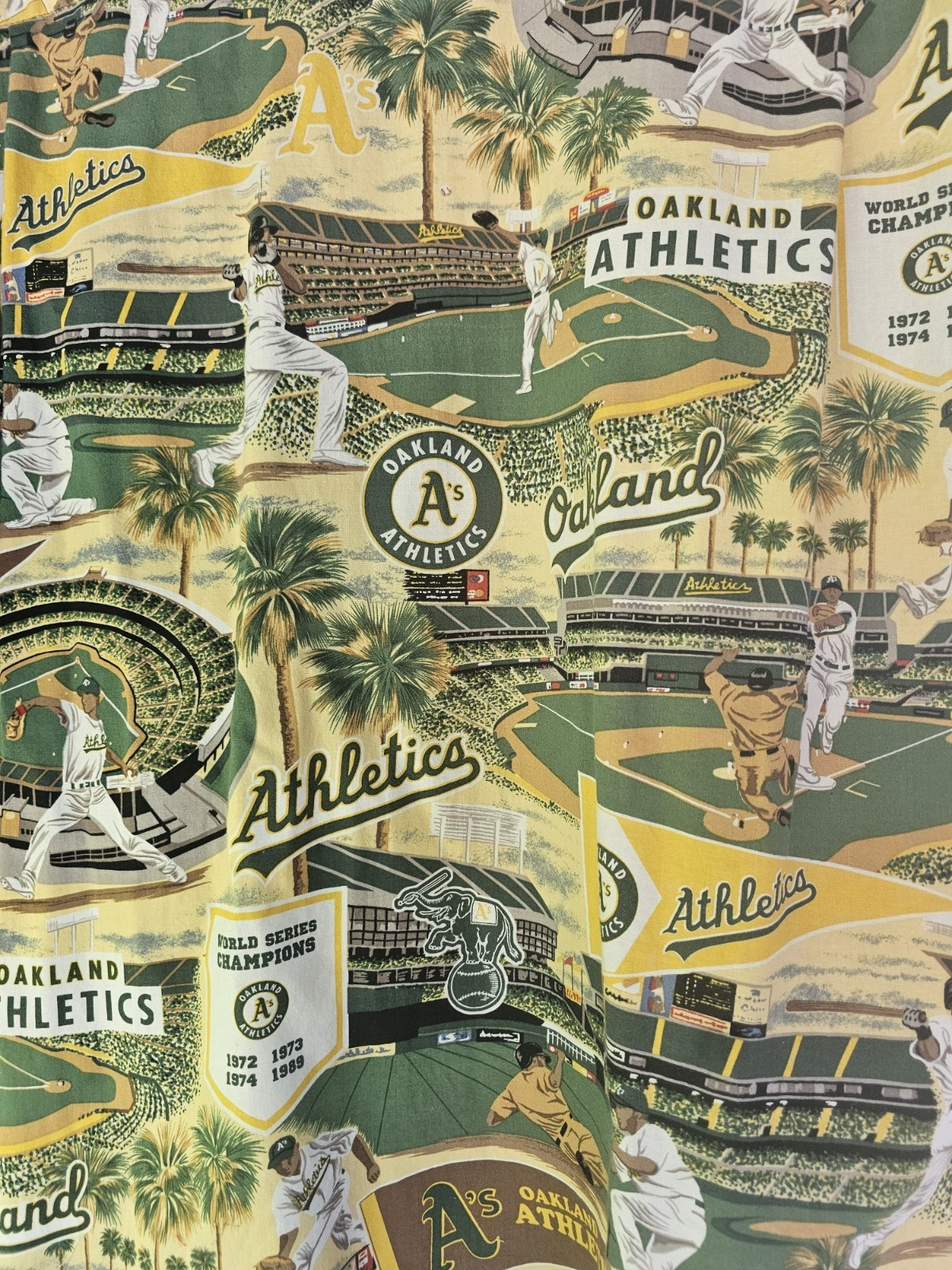Reyn Spooner Oakland A’s Athletics MLB Baseball Hawaiian XL Shirt 100% Cotton