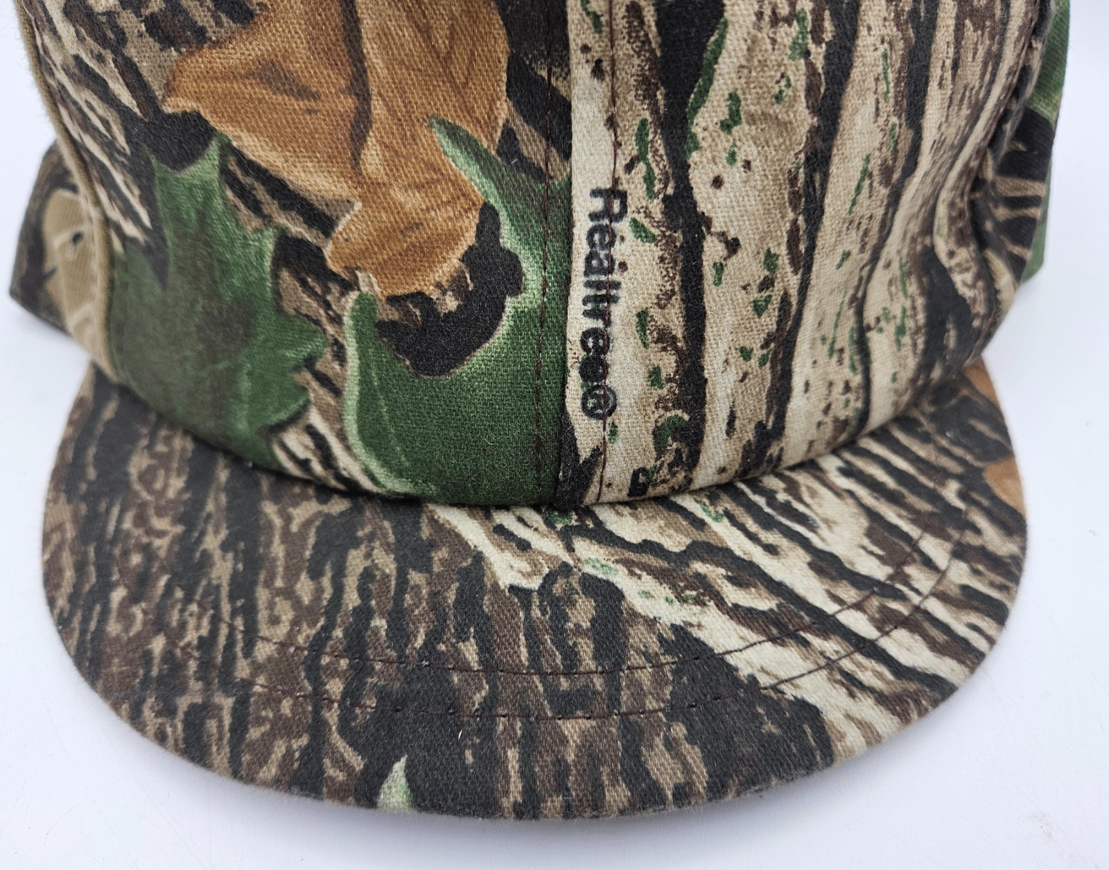 Realtree Camo Short Brim Snapback Hat Cap Hunting Archery Fits 6.75 to 7.5 NWOT