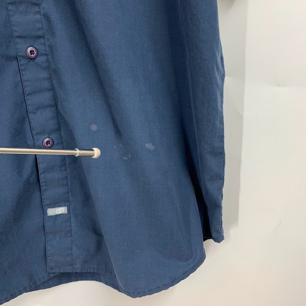 Split Men’s Button Up Cotton Blend Short Sleeve Shirt Size M