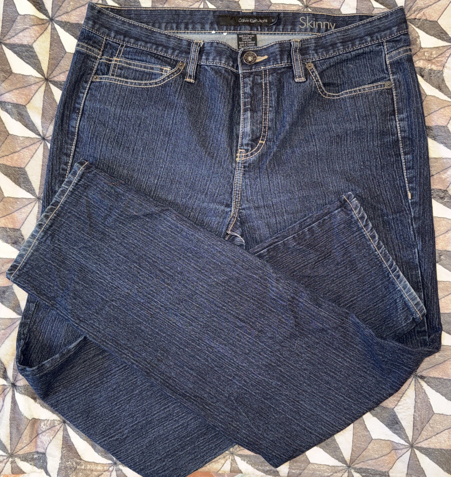 Calvin Klein Denim Jeans Womens Sz 32/14 30” Inseam Dark Wash Mid Rise Skinny