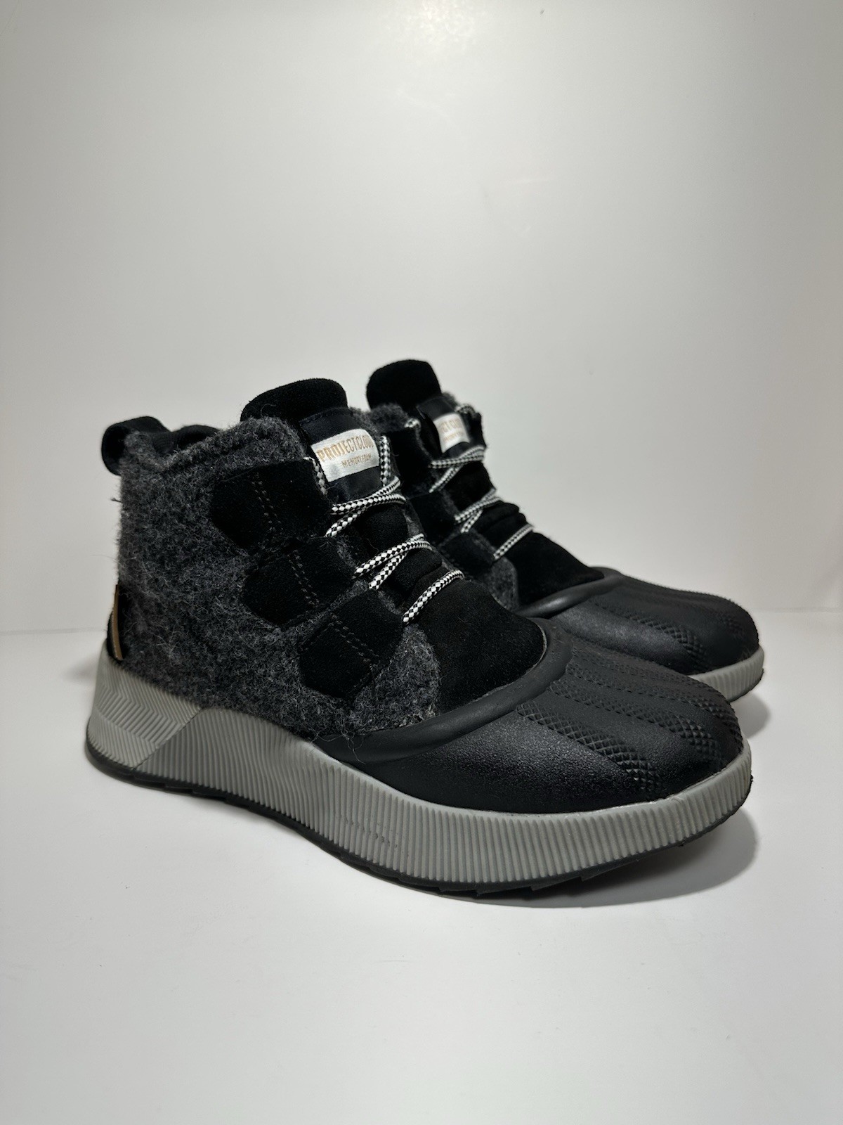 Project Cloud Rhianon Women 6.5 Waterproof Snow Boots Black Gray Suede Winter