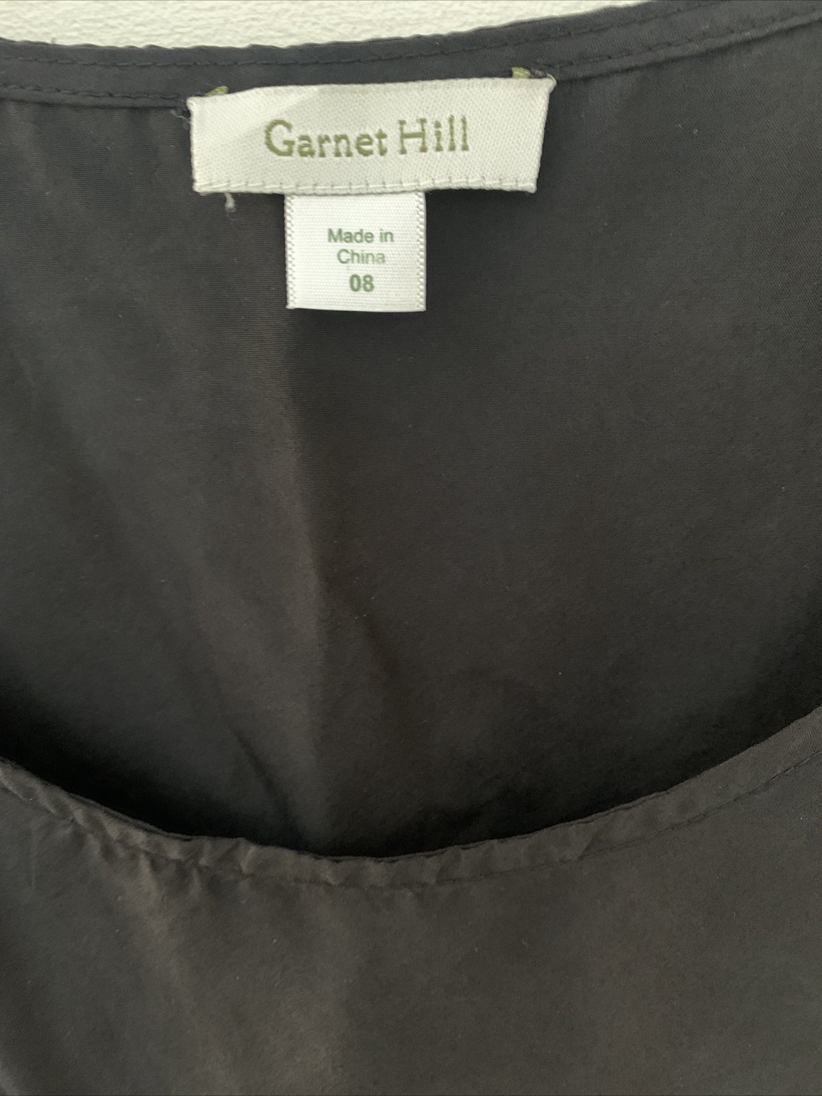 Garnet Hill Womens Shell Top Split sides Tank All Silk Black size 8