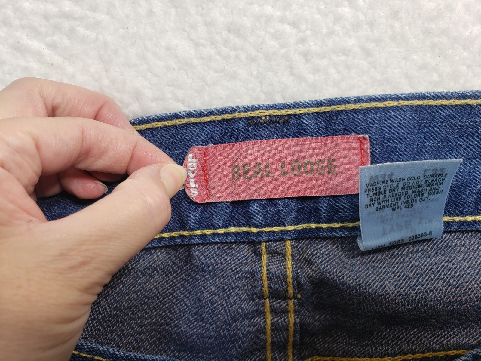 Levis Type 1 Real LooseJeans Red Tag Men’s Size 34 X 32 Denim Excellent Used Con