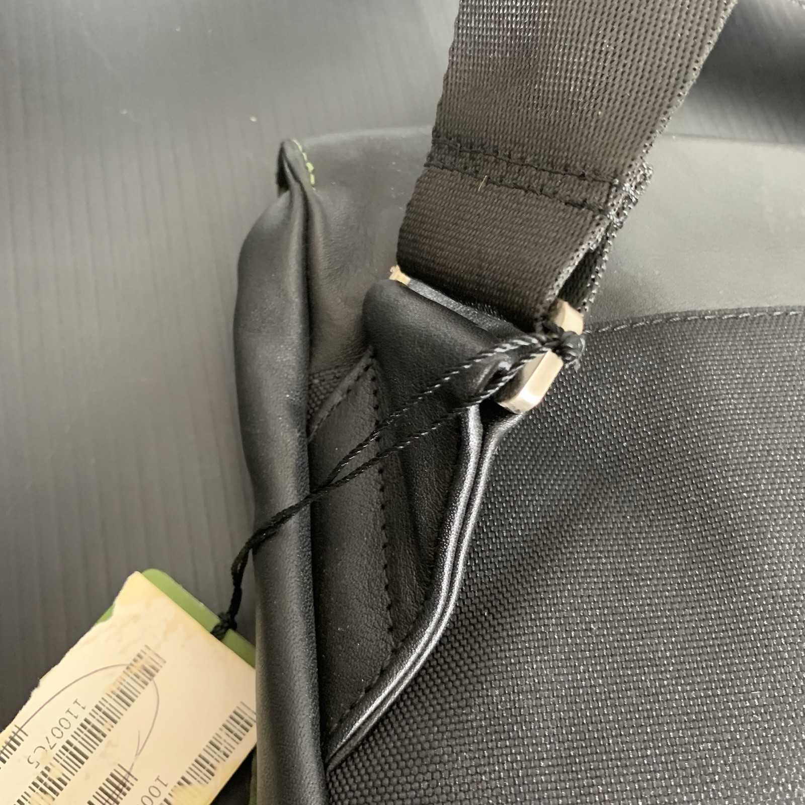 Knomo London – Black Laptop Business Messenger Bag with Shoulder Strap
