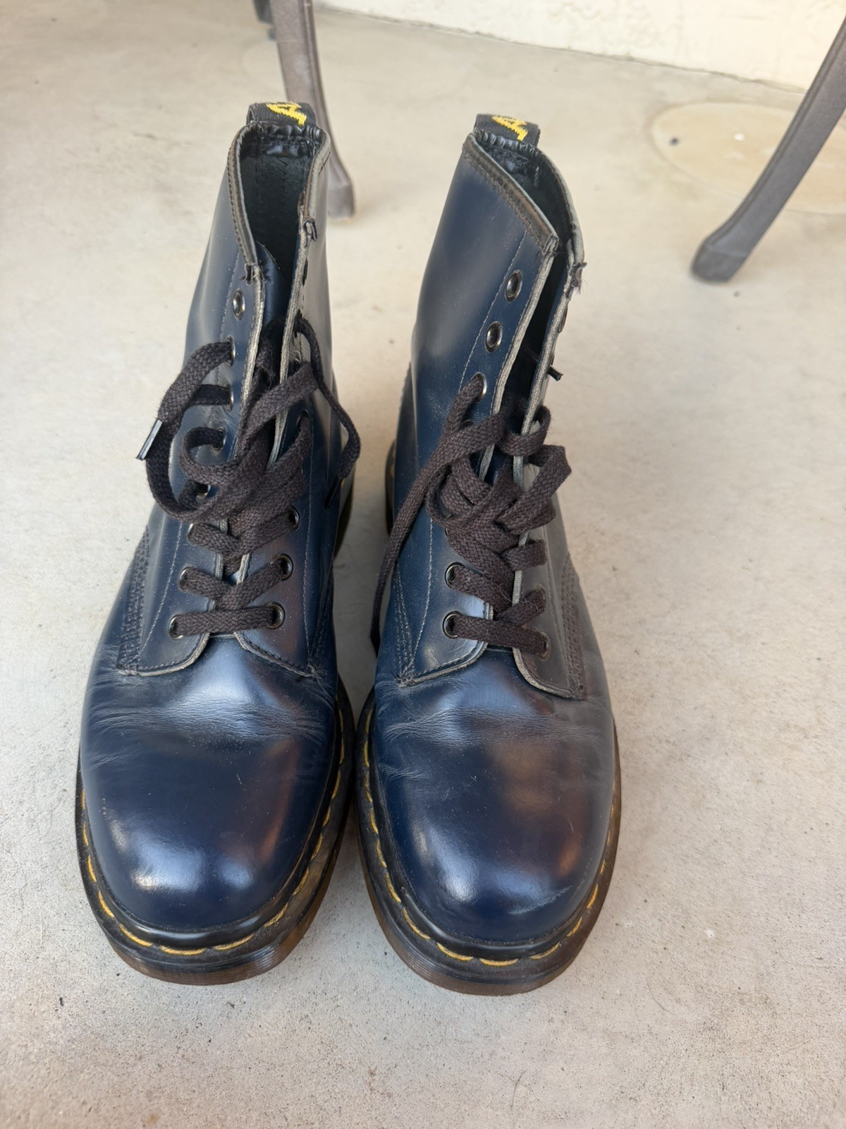 Vintage Blue Leather ‘Made in England’ Doc Martens Boots Size W8.5 -9