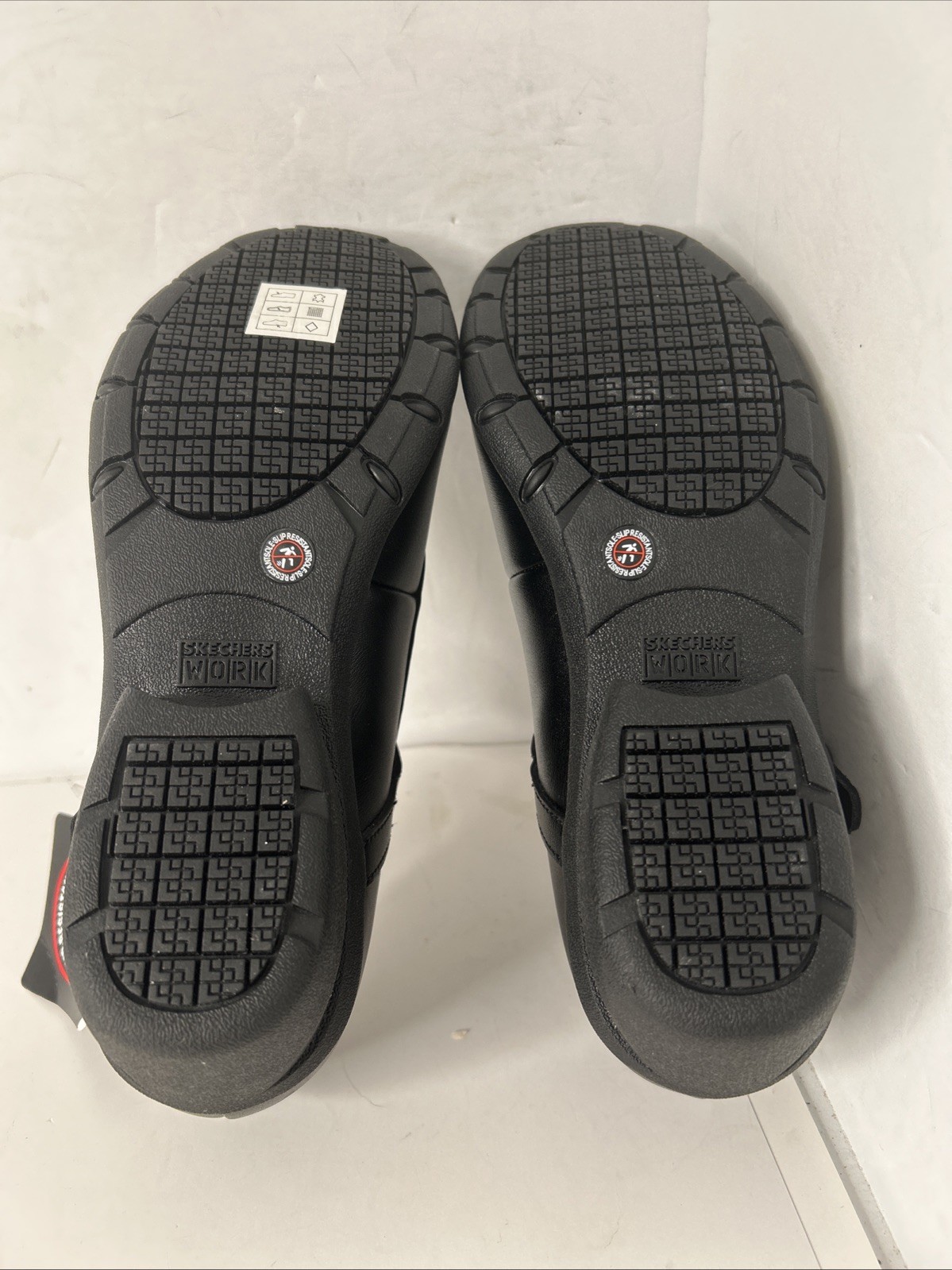 Skechers Mary Jane Elsit Slip Resistant Health Care Professional Work Sz 9.5