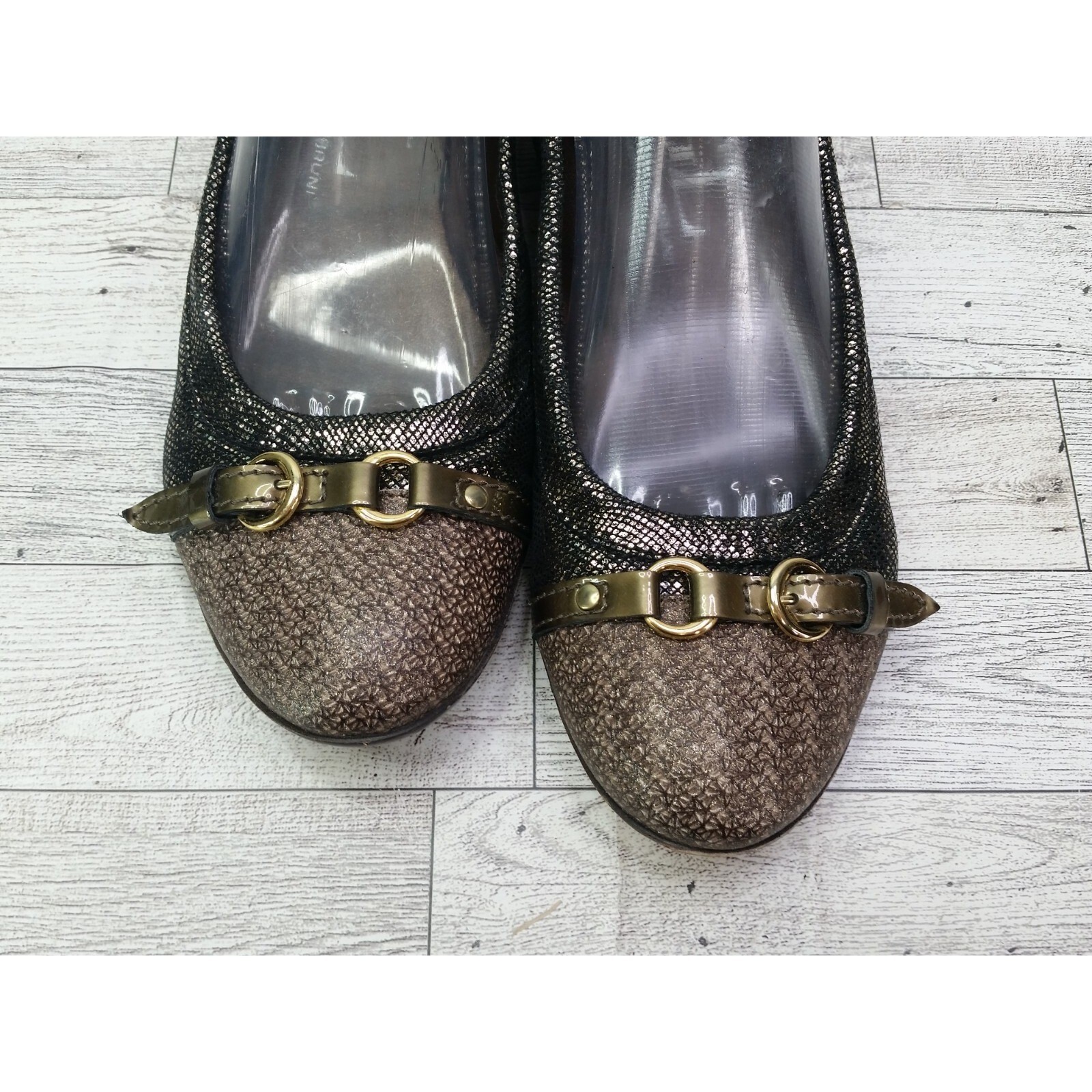 Women’s AGL Monika Flats Leather Cap Toe Flats Shoes Size 38.5 US 8.5 Shimmering