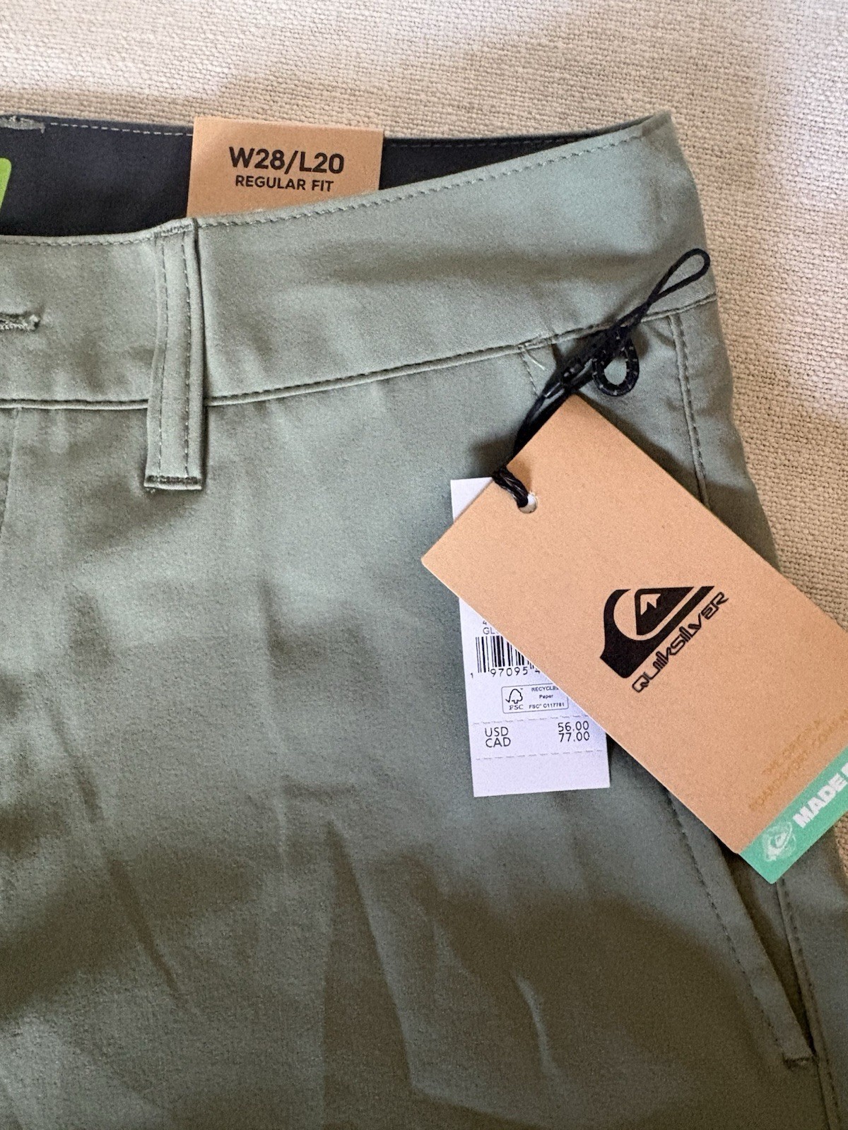 Hurley Shorts W 28 Amphibians L 20. $56 New