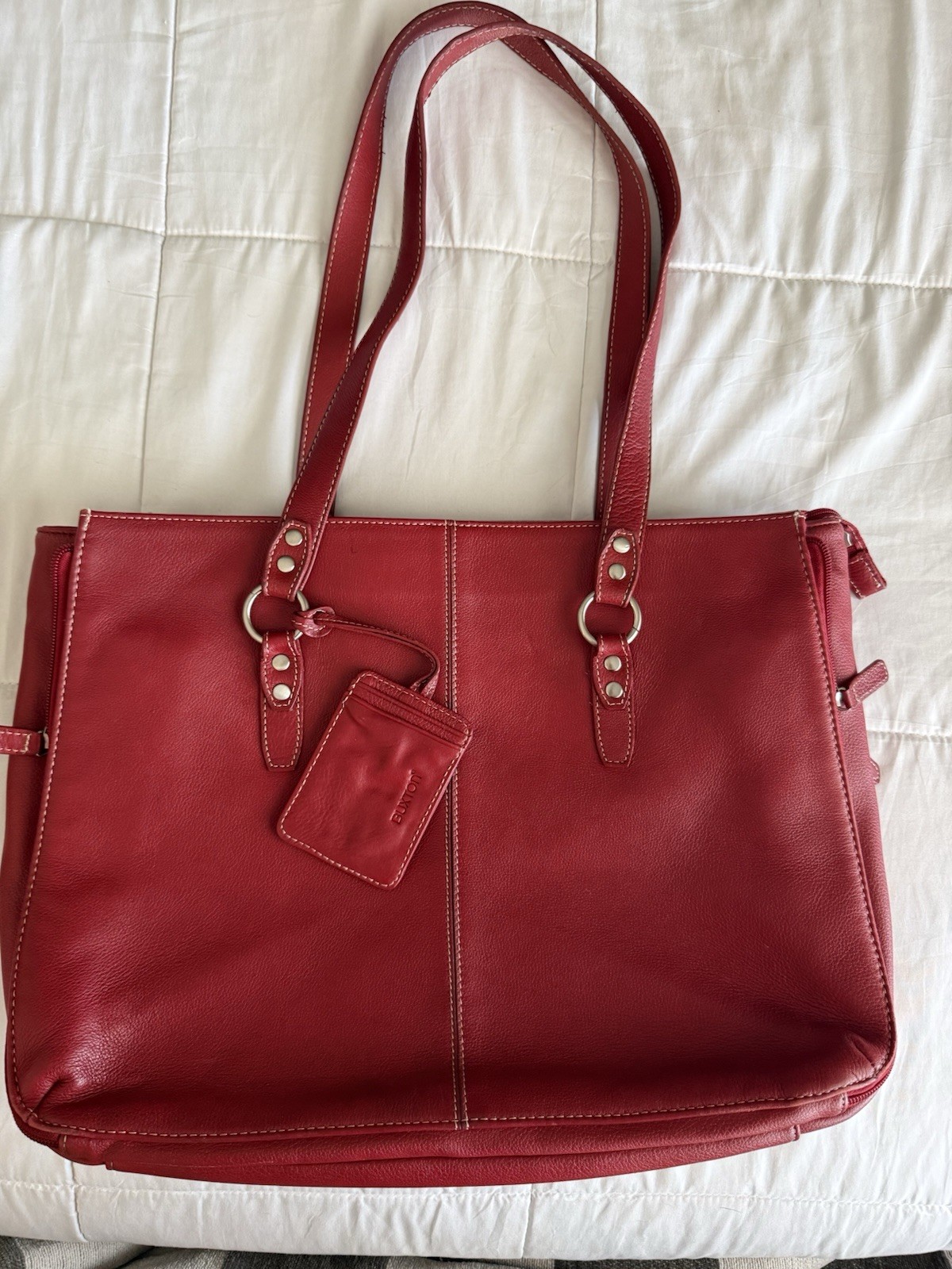 Buxton 100% genuine leather red Madison laptop bag, expandable