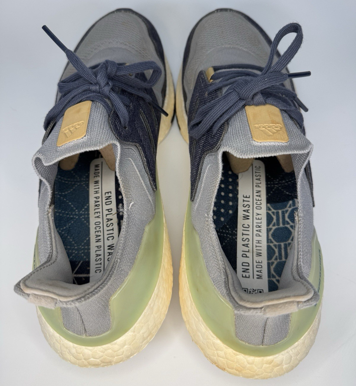 Adidas UltraBoost 22 Halo Silver / Shadow Navy / Linen Green GX9158 Men Sz 11.5